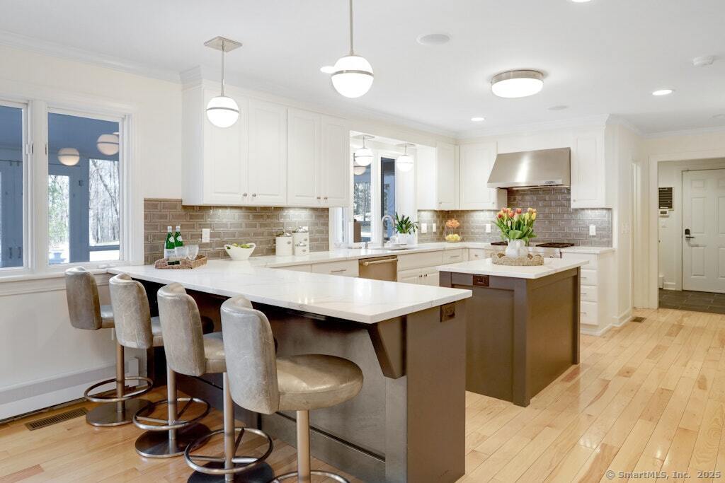 81 Silver Hill, Ridgefield, Connecticut 06877