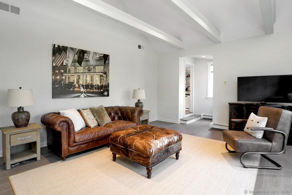 81 Silver Hill, Ridgefield, Connecticut 06877