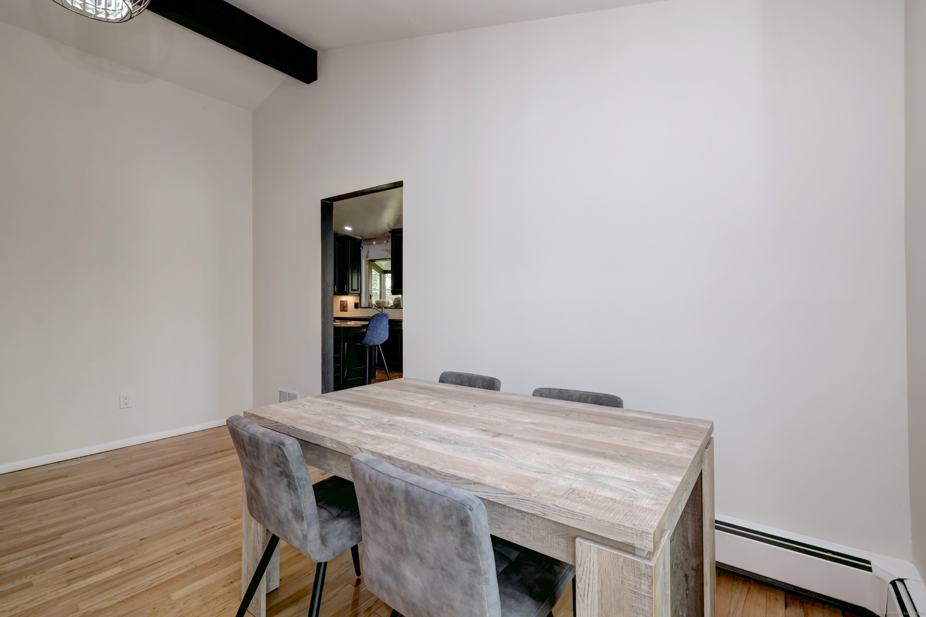 145 Guinea, Stamford, Connecticut 06903