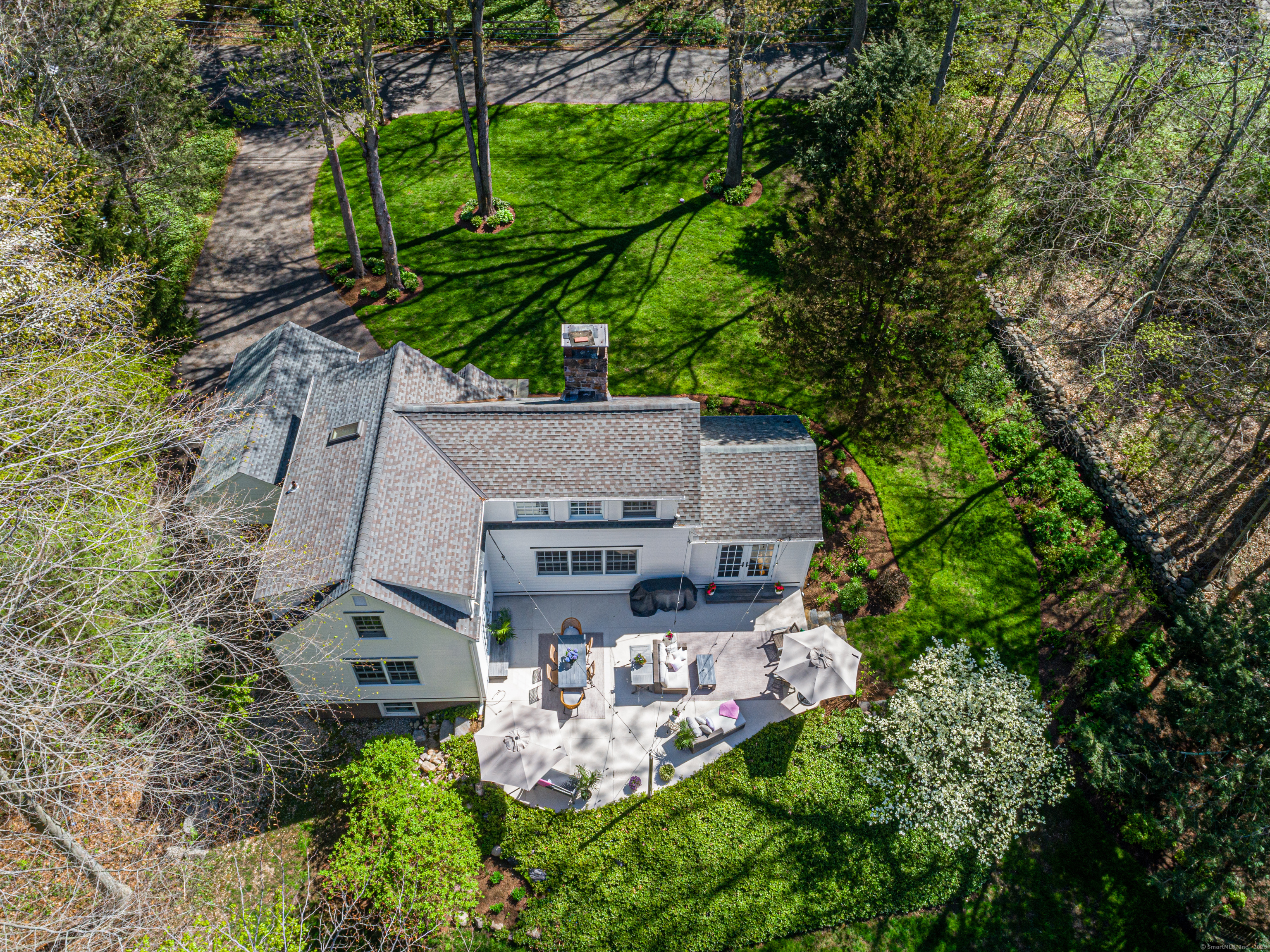 128 Blackwood, Stamford, Connecticut 06903