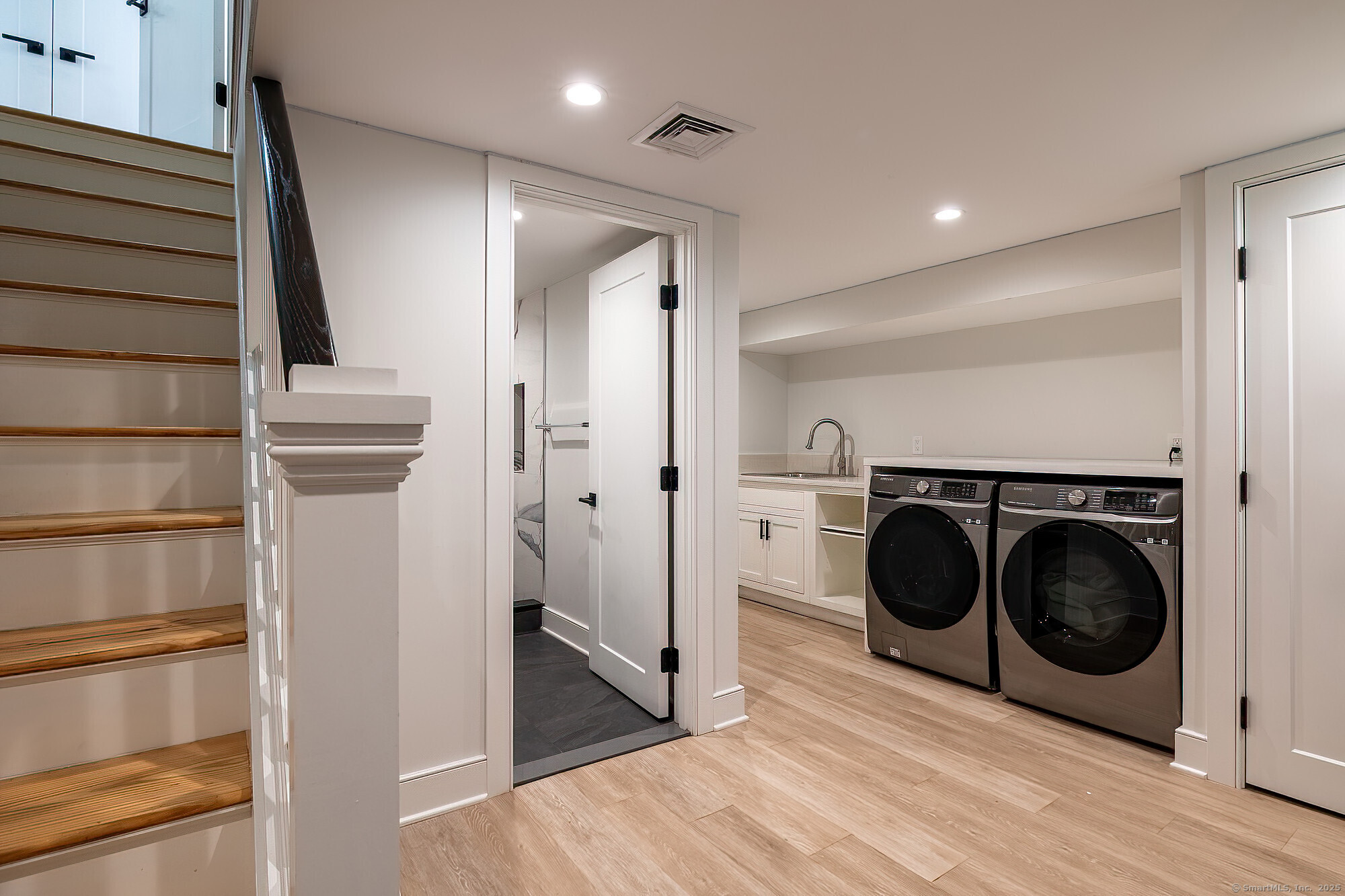 10 Hassake, Greenwich, Connecticut 06870