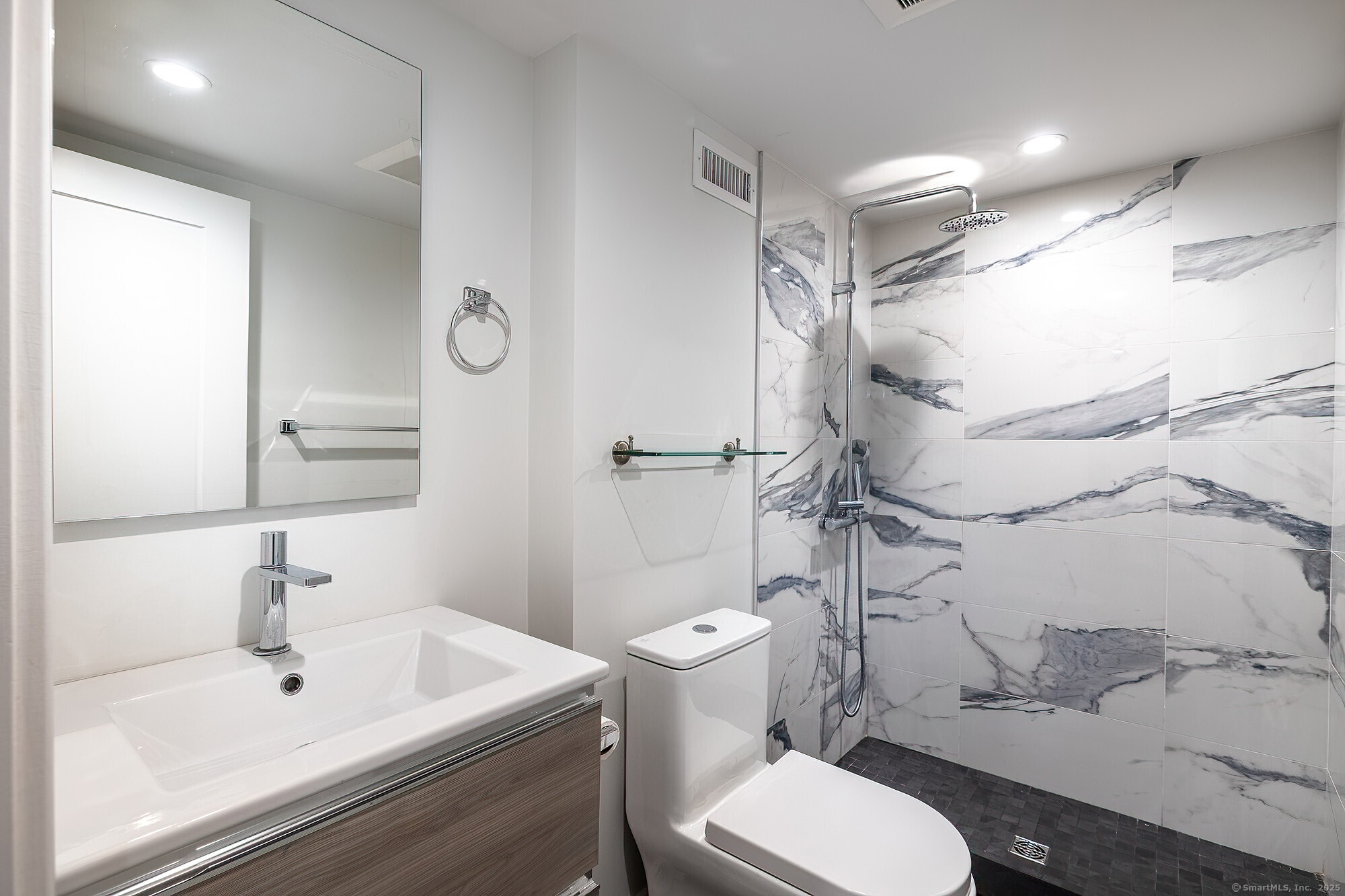 10 Hassake, Greenwich, Connecticut 06870