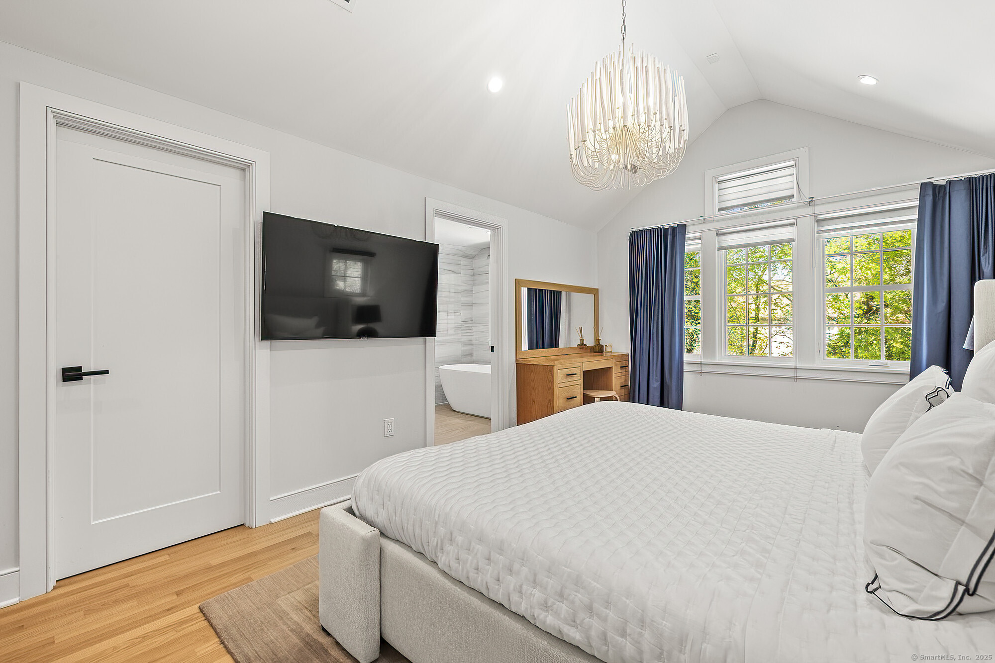 10 Hassake, Greenwich, Connecticut 06870