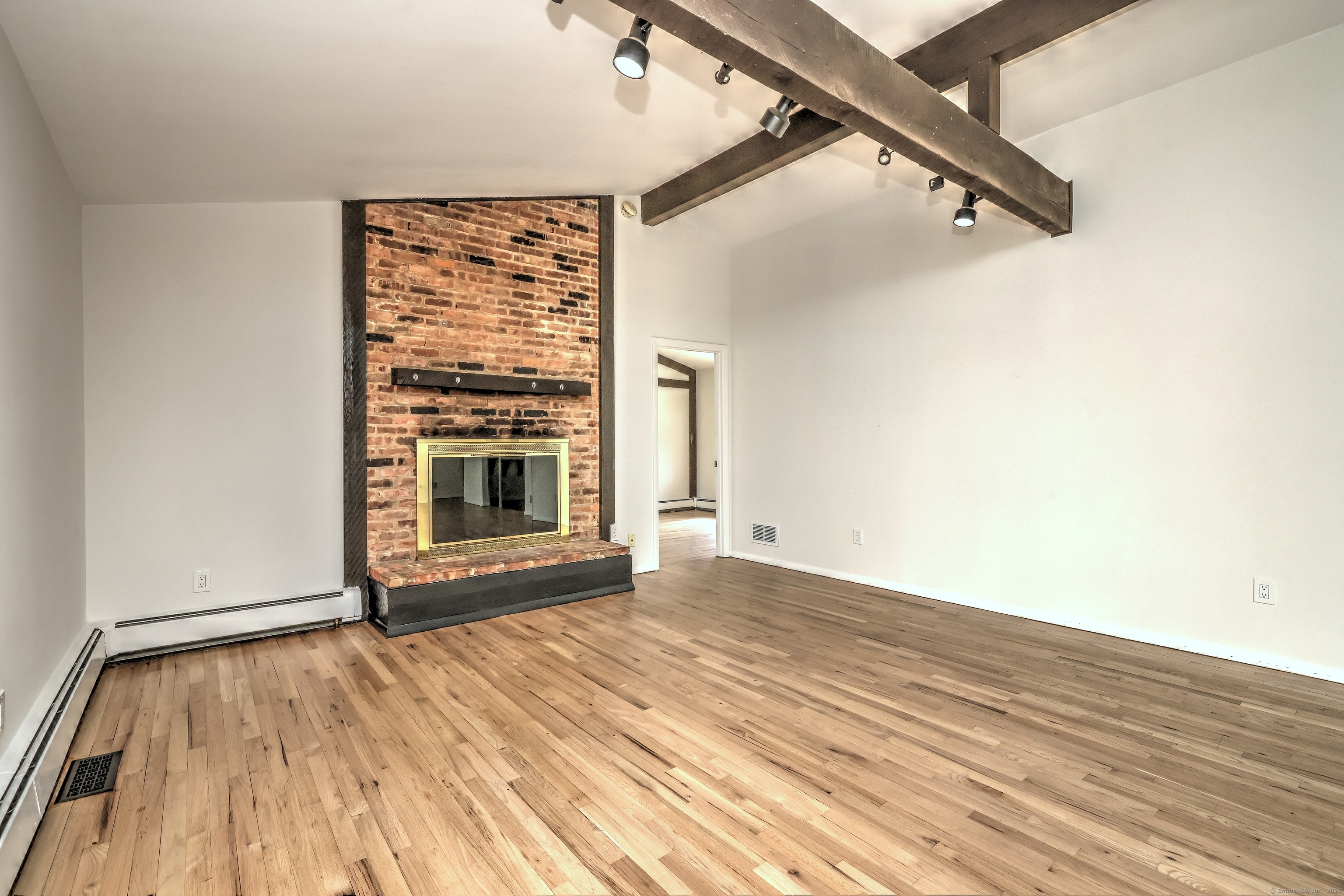 145 Guinea, Stamford, Connecticut 06903