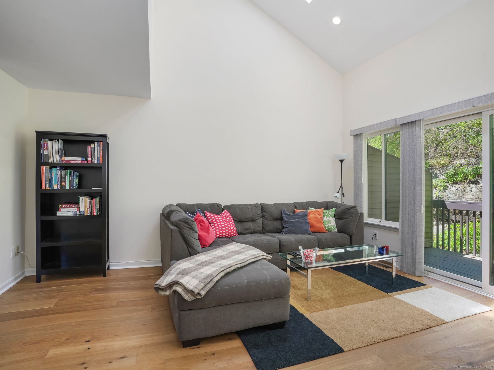 2437 Bedford Street A6