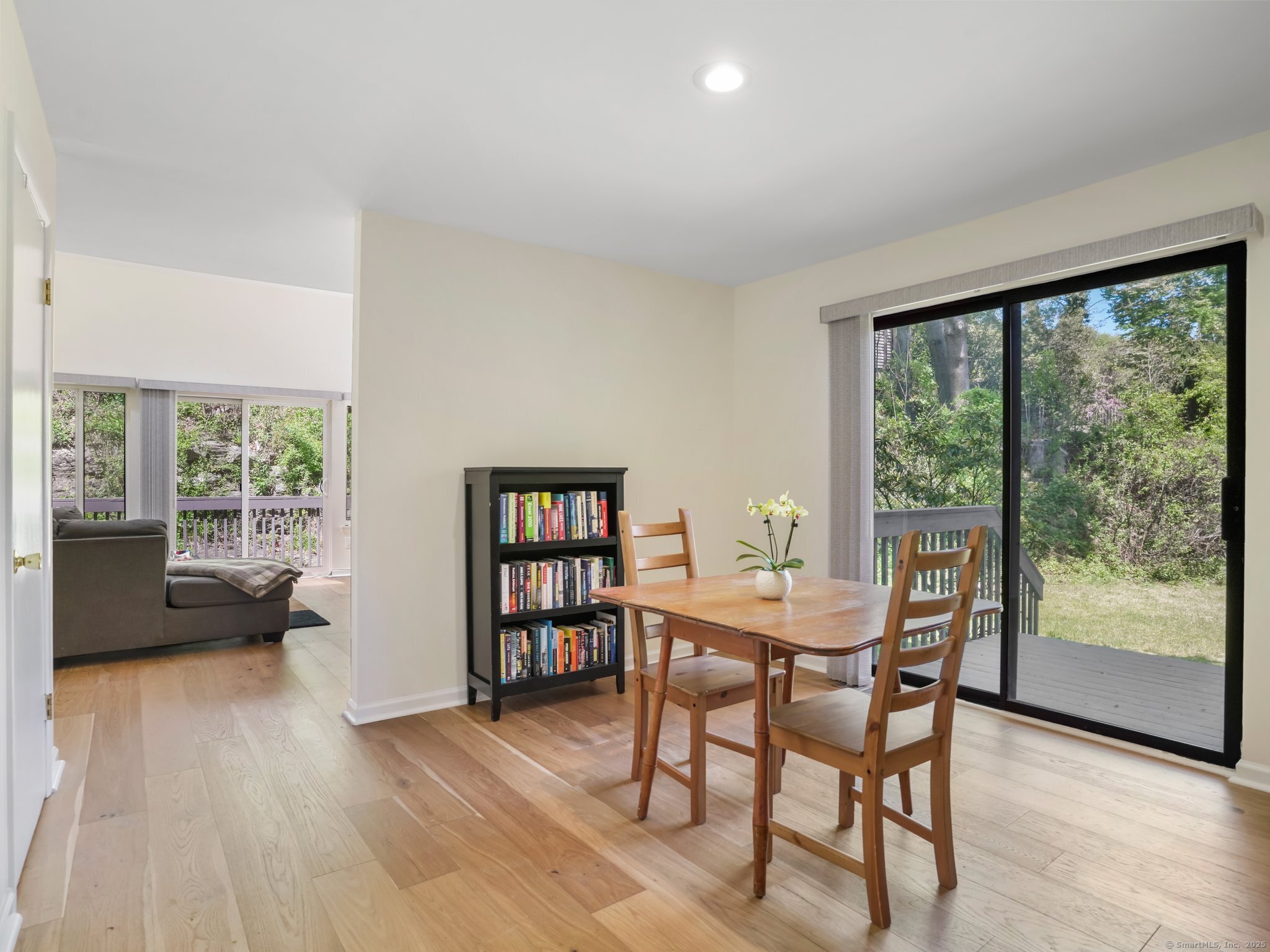 2437 Bedford Street A6