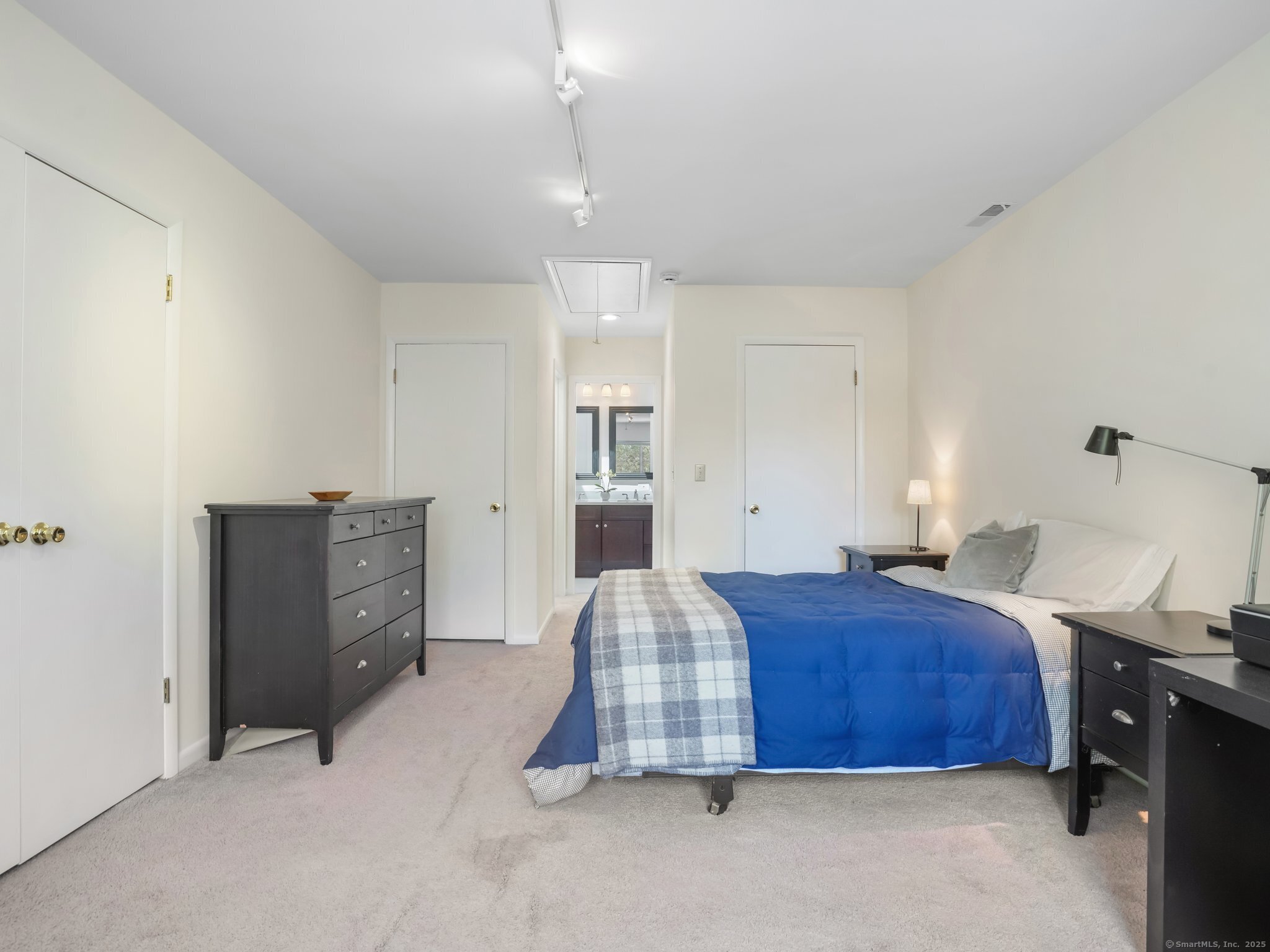 2437 Bedford Street A6