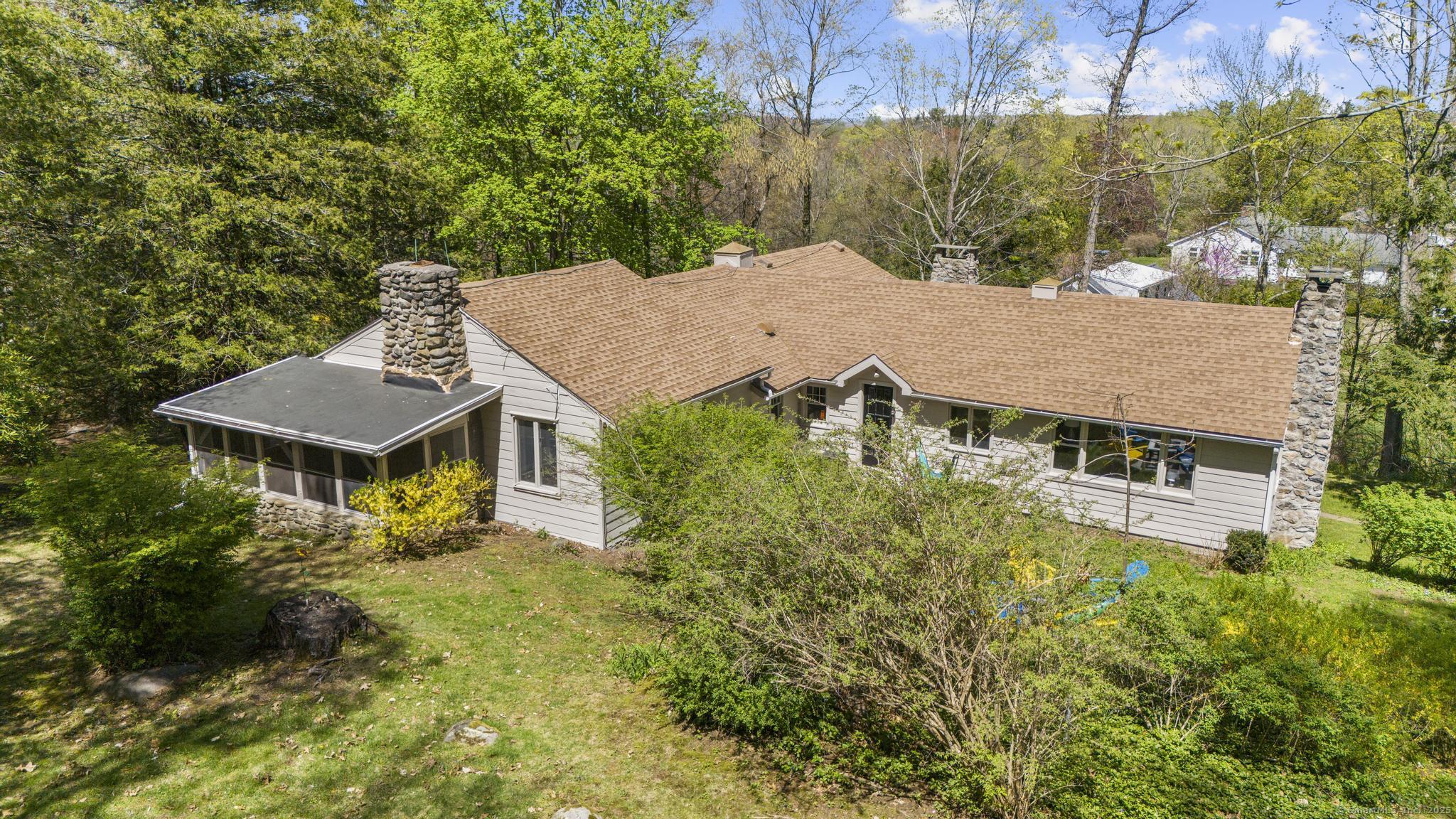 67 Obtuse Hill, Brookfield, Connecticut 06804