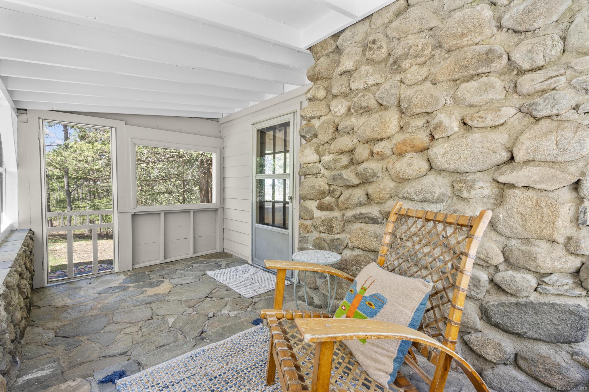 67 Obtuse Hill, Brookfield, Connecticut 06804