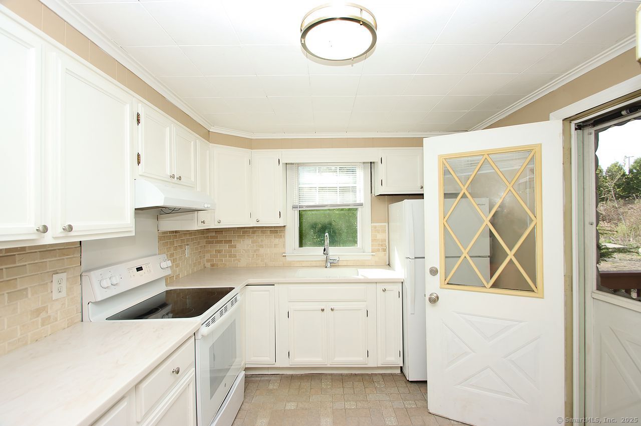 36 Hart, Meriden, Connecticut 06450