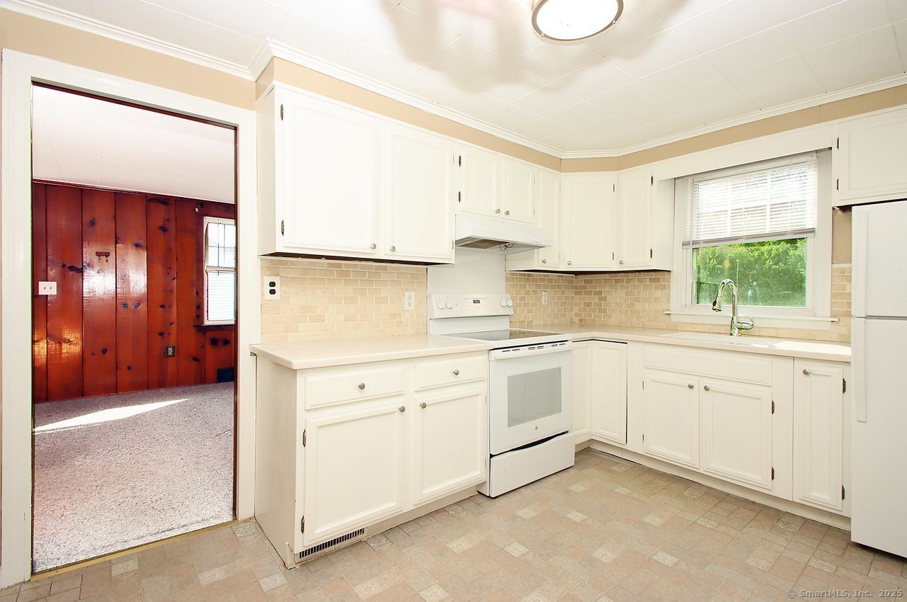 36 Hart, Meriden, Connecticut 06450