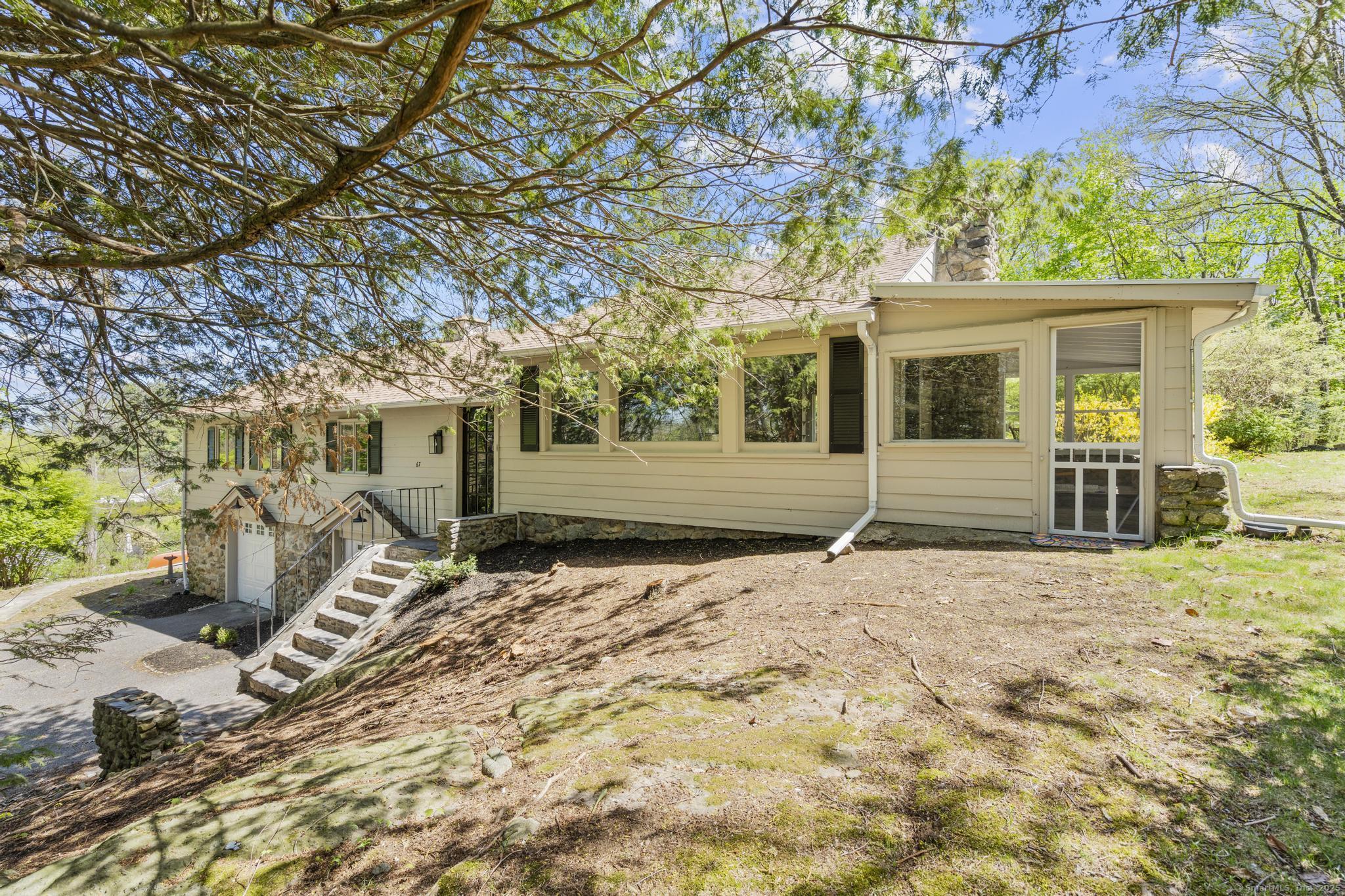 67 Obtuse Hill, Brookfield, Connecticut 06804