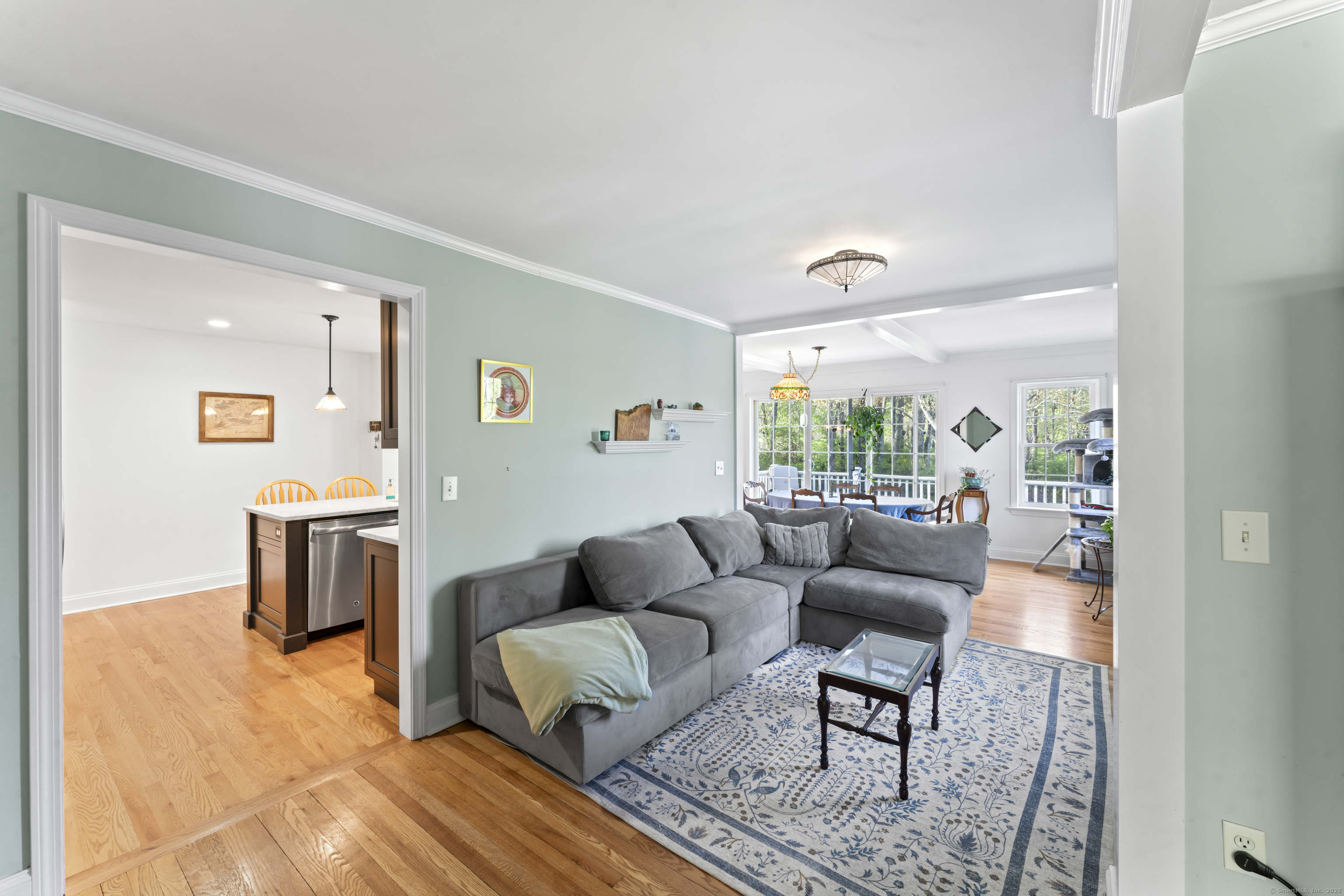 11 Knollwood, Newtown, Connecticut 06470