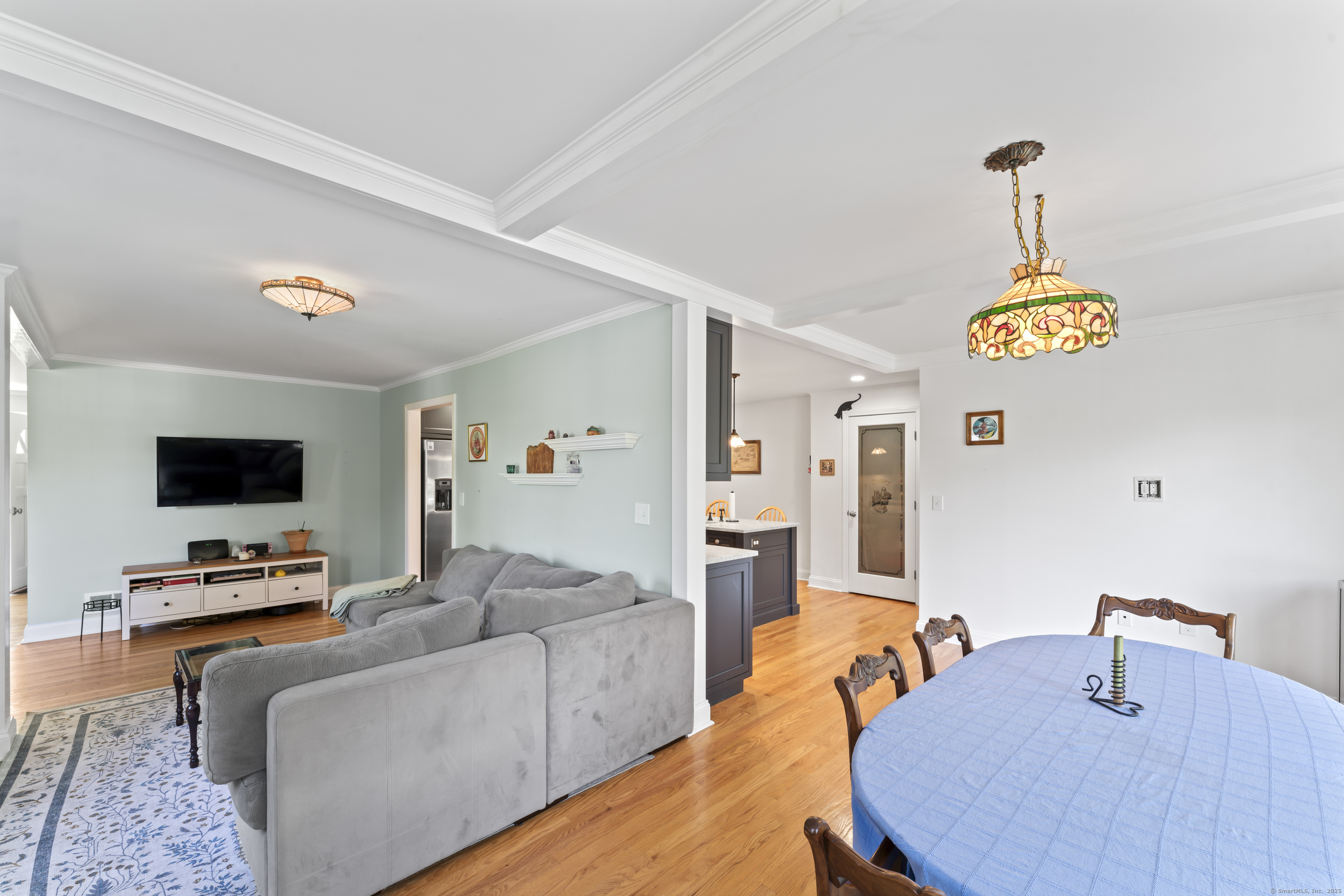 11 Knollwood, Newtown, Connecticut 06470