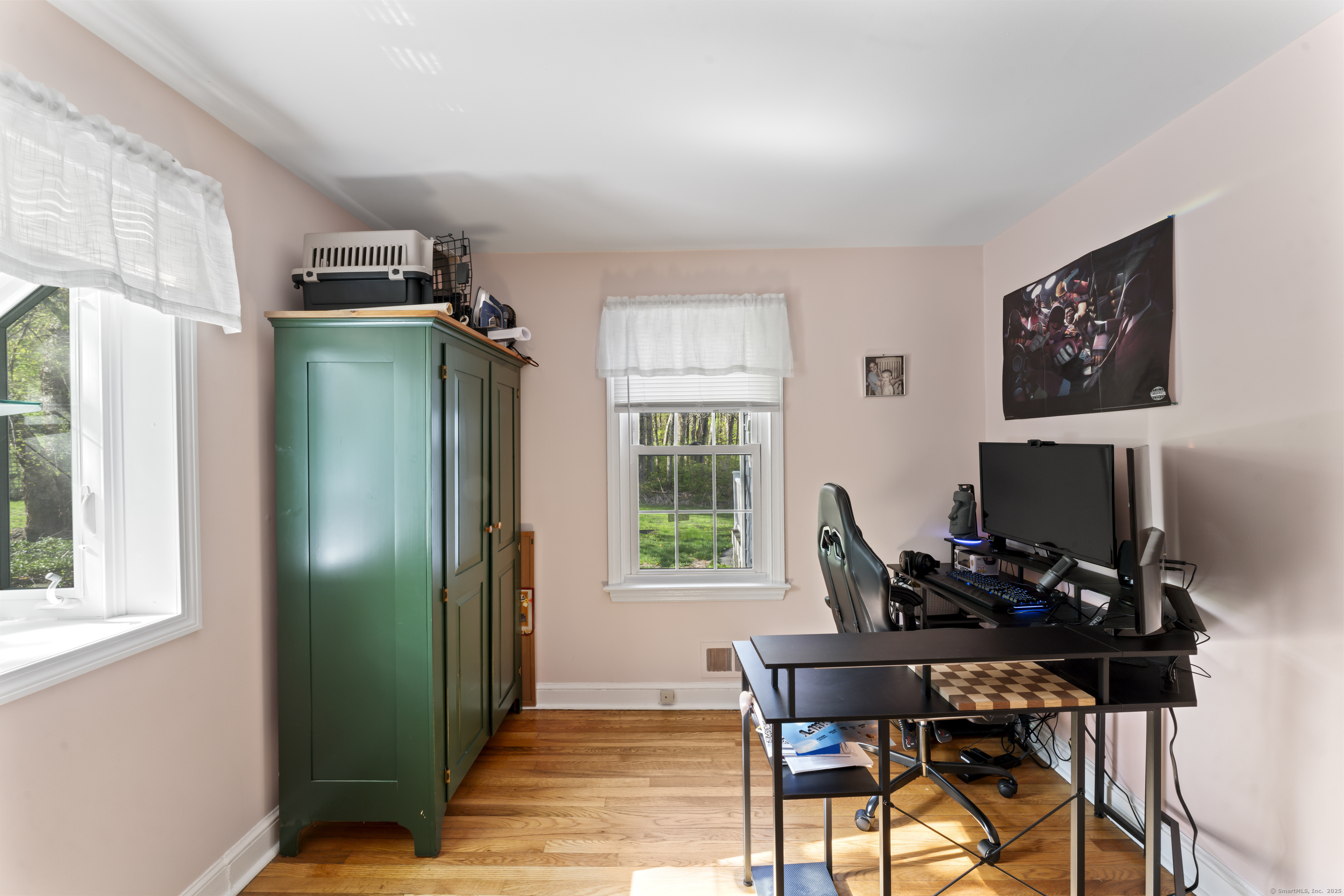 11 Knollwood, Newtown, Connecticut 06470