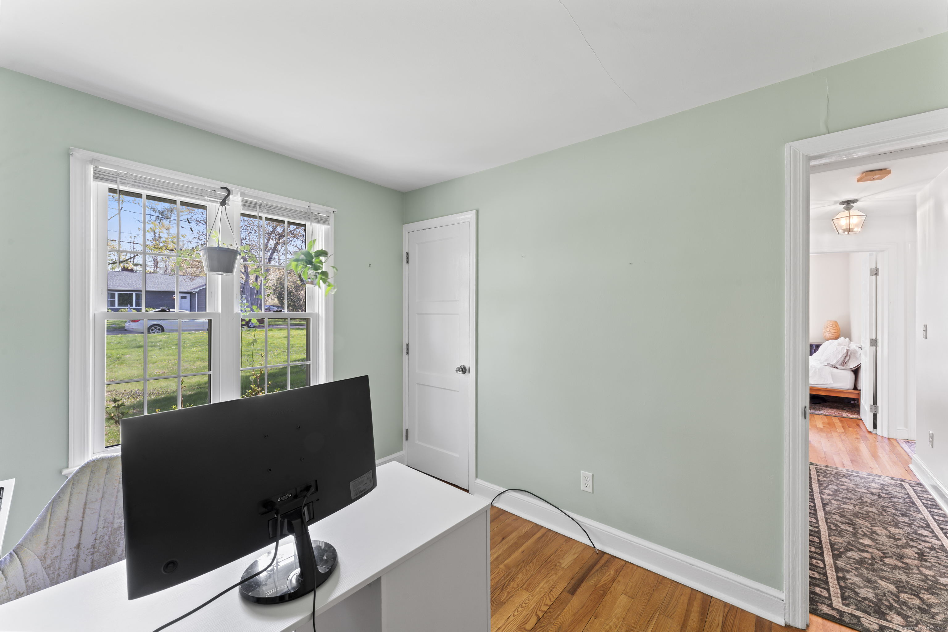 11 Knollwood, Newtown, Connecticut 06470