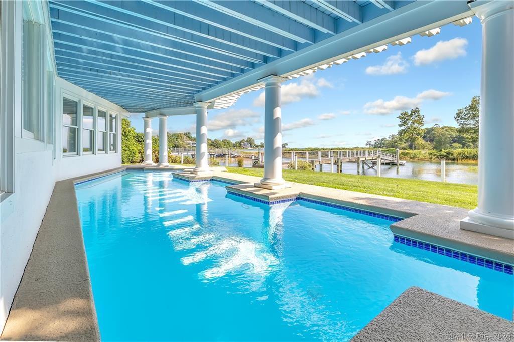 29 Covelee, Norwalk, Connecticut 06855
