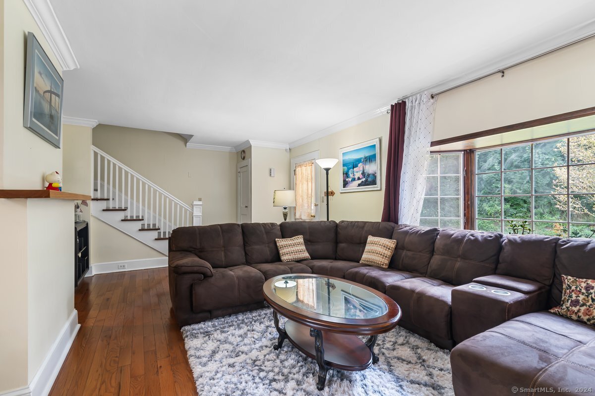 18 Driftway, Danbury, Connecticut 06811