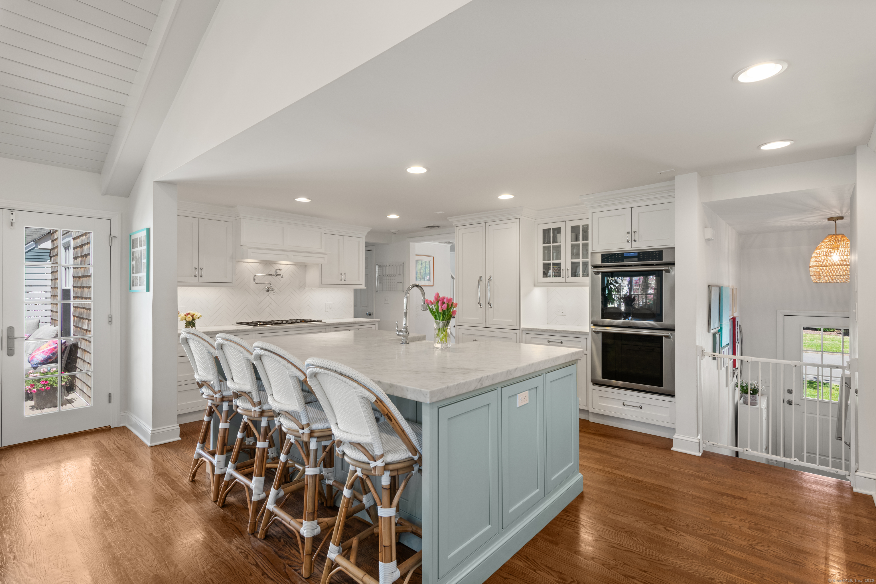 164 Oldfield, Fairfield, Connecticut 06824