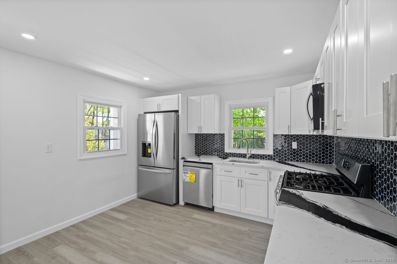 71 Pine, Meriden, Connecticut 06451