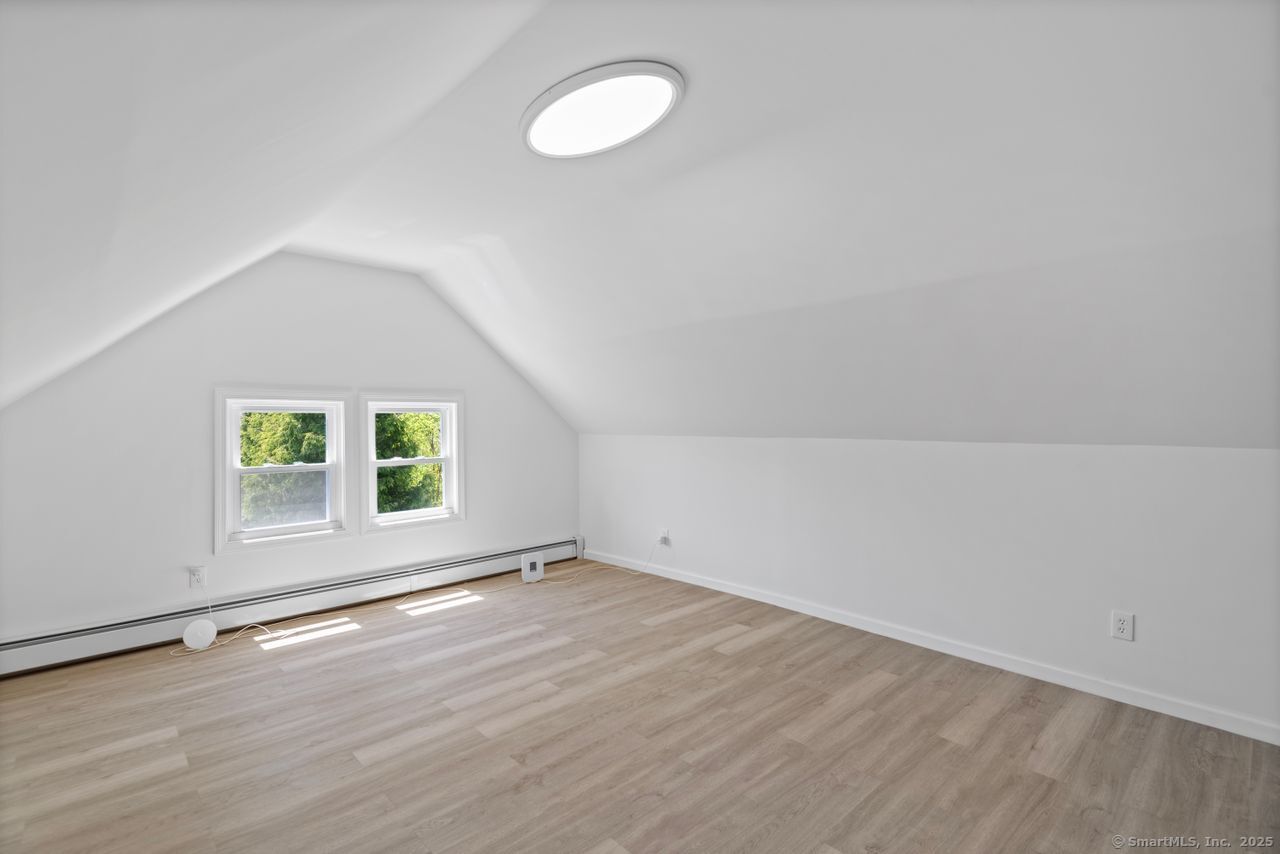 71 Pine, Meriden, Connecticut 06451