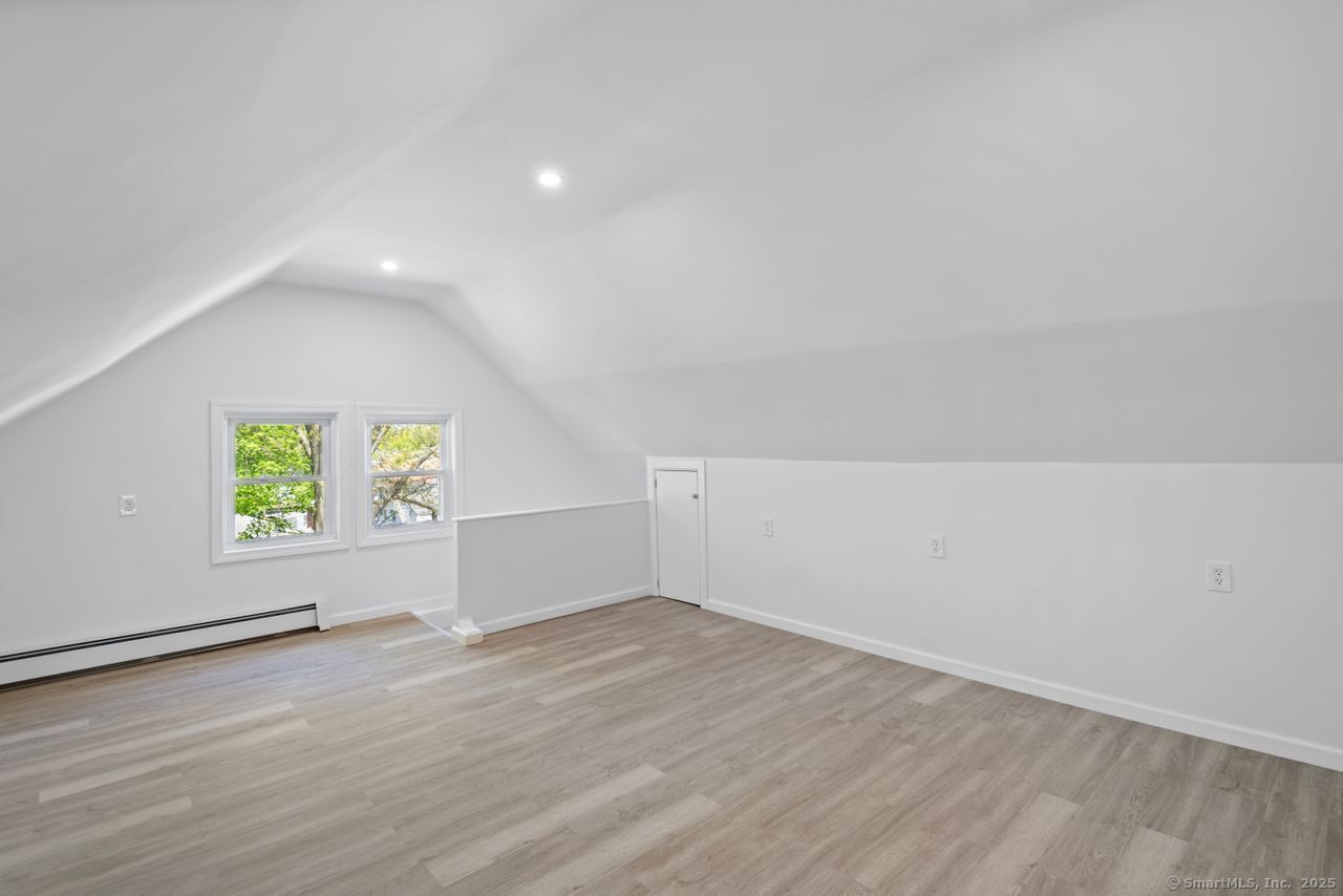 71 Pine, Meriden, Connecticut 06451