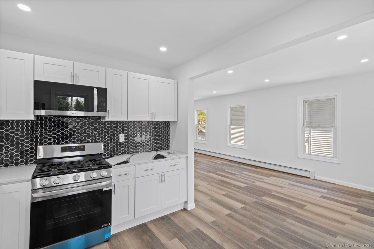 71 Pine, Meriden, Connecticut 06451