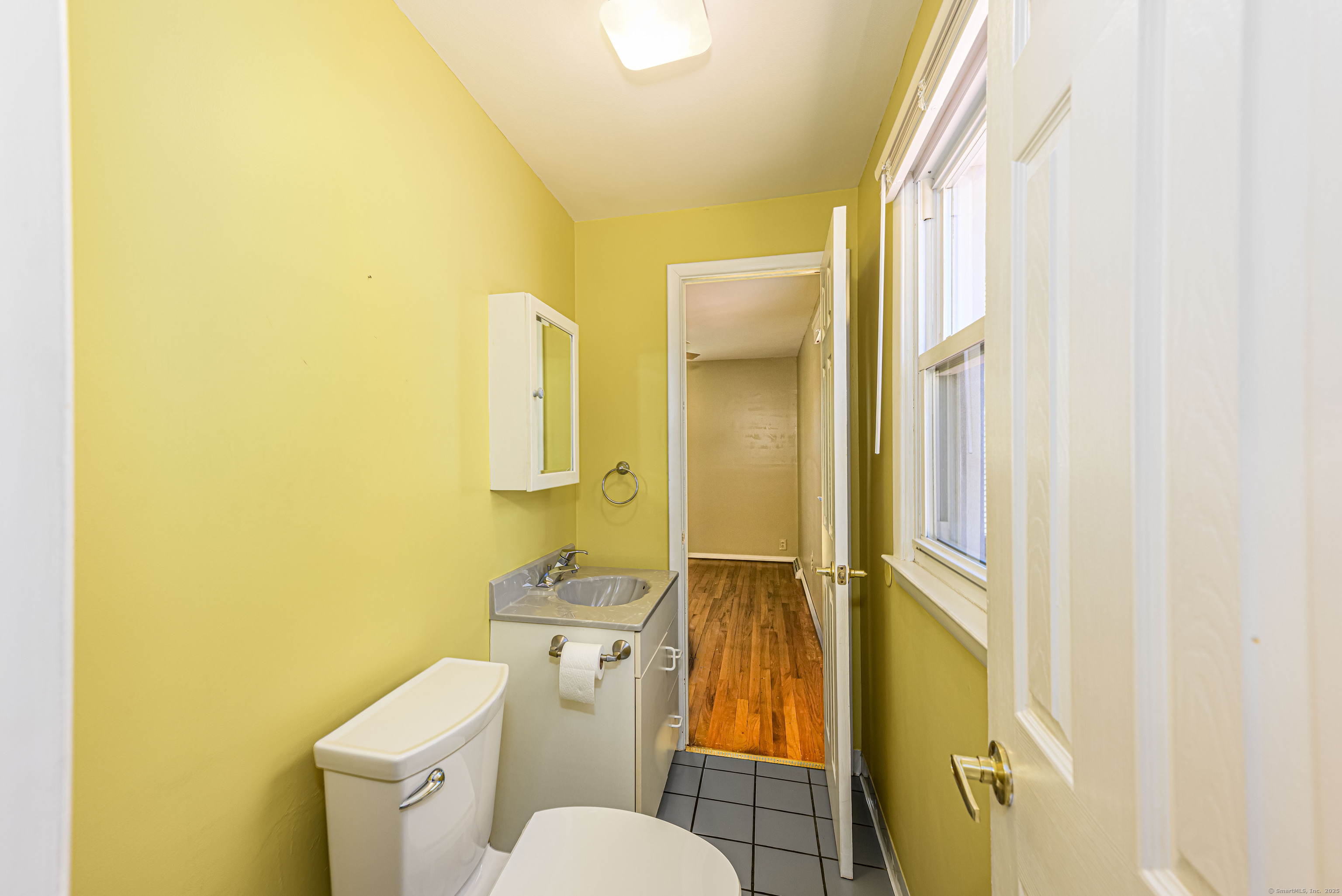 185 Daniel, Hamden, Connecticut 06517