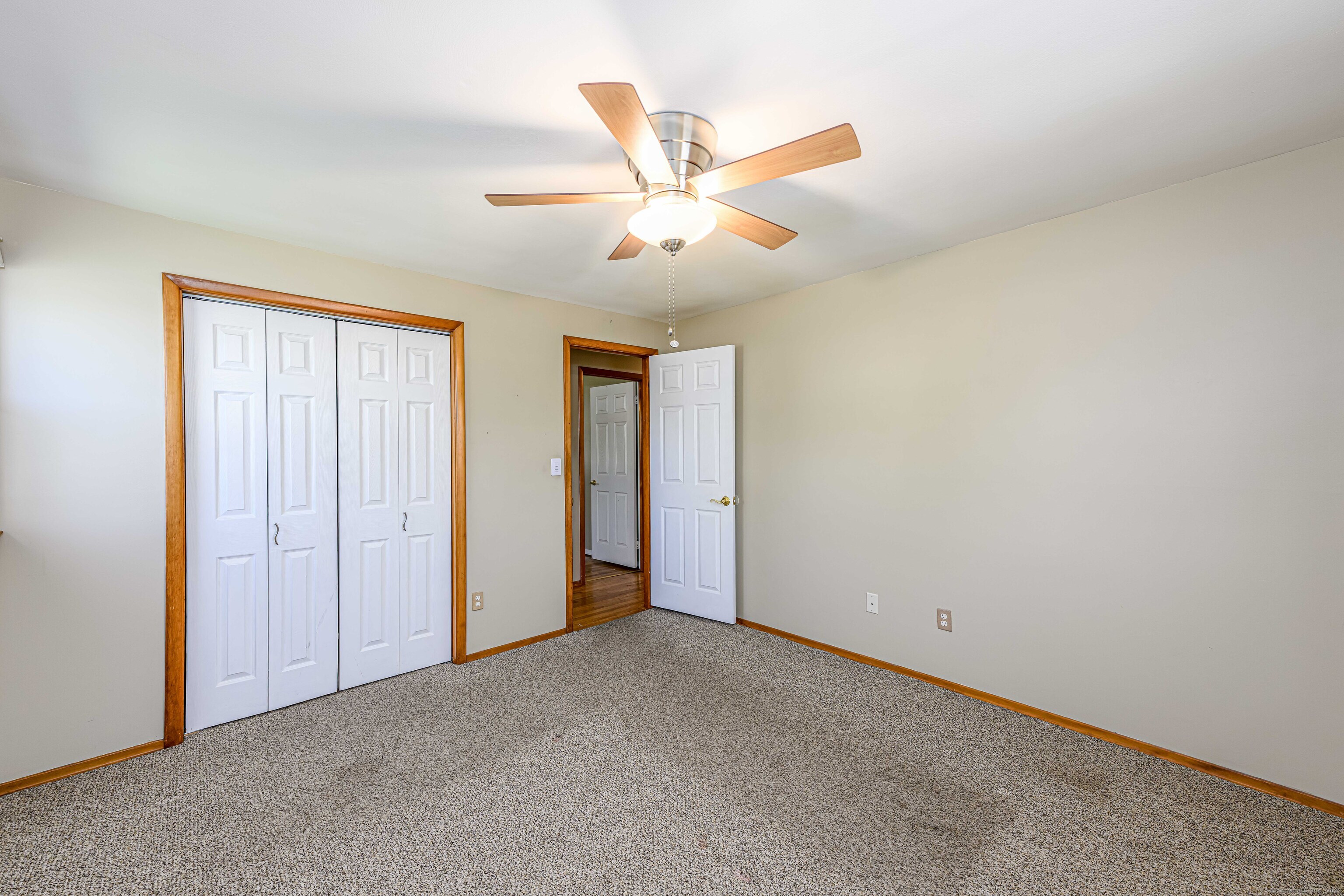 185 Daniel, Hamden, Connecticut 06517