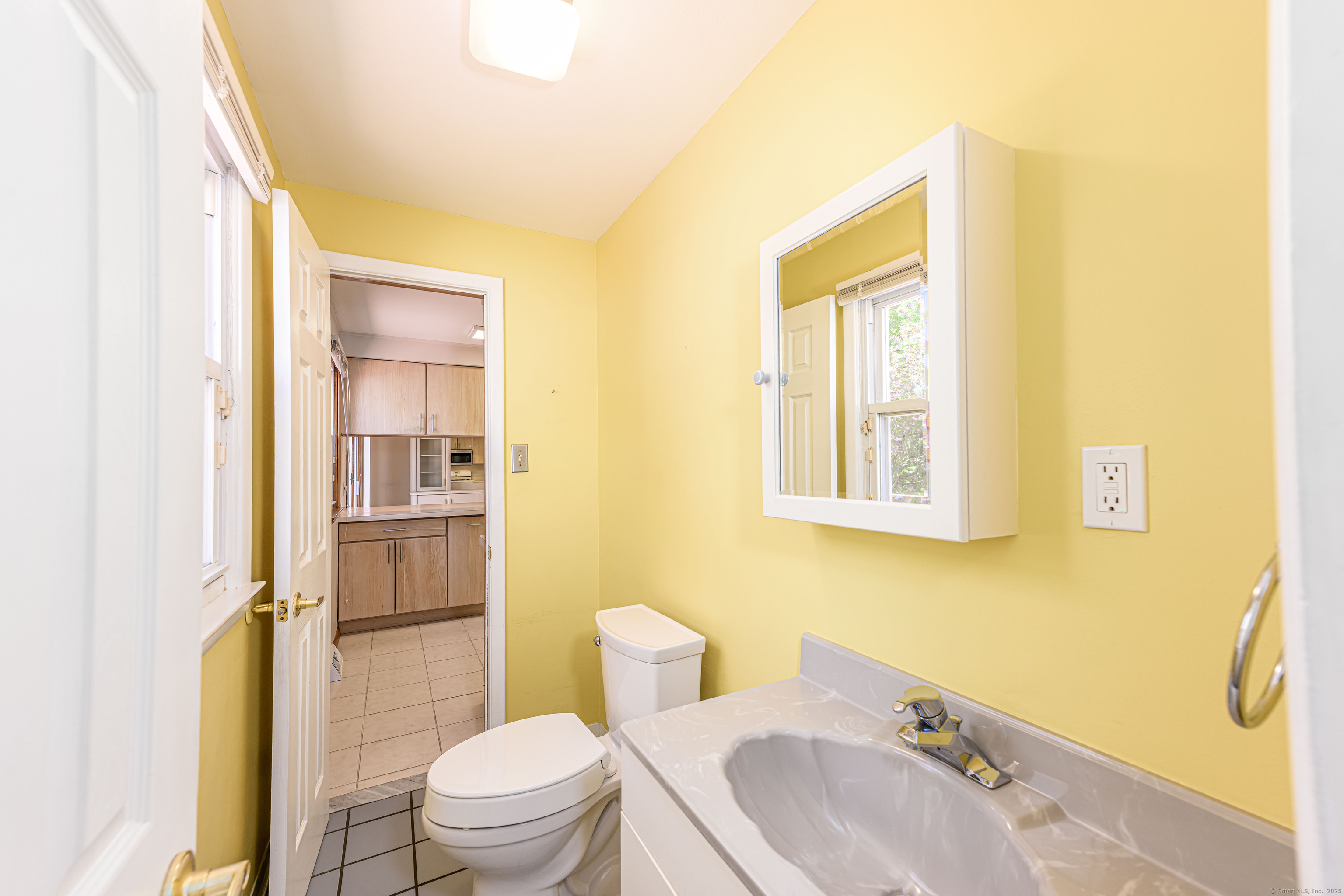 185 Daniel, Hamden, Connecticut 06517