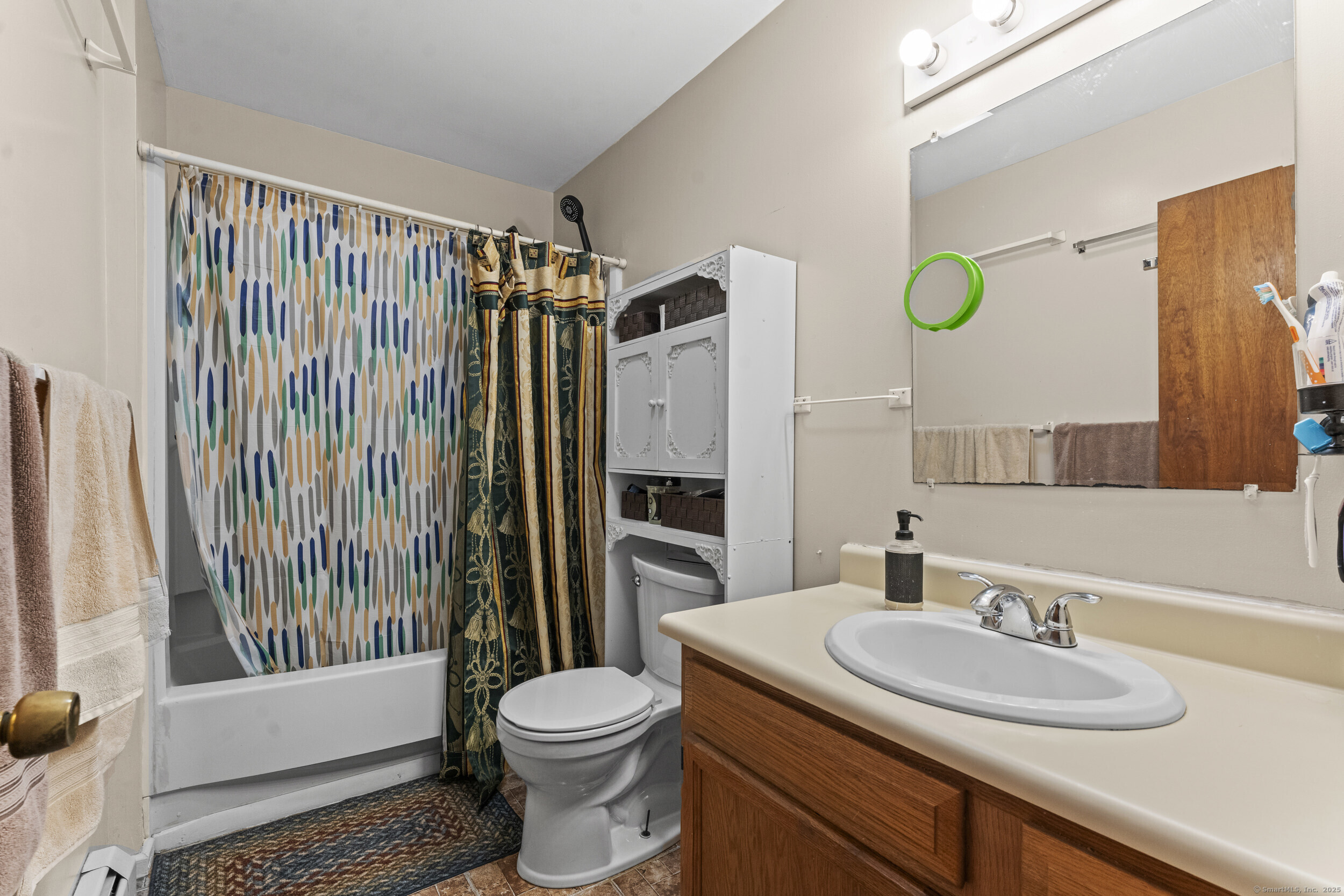 11 Putnam, Waterbury, Connecticut 06704