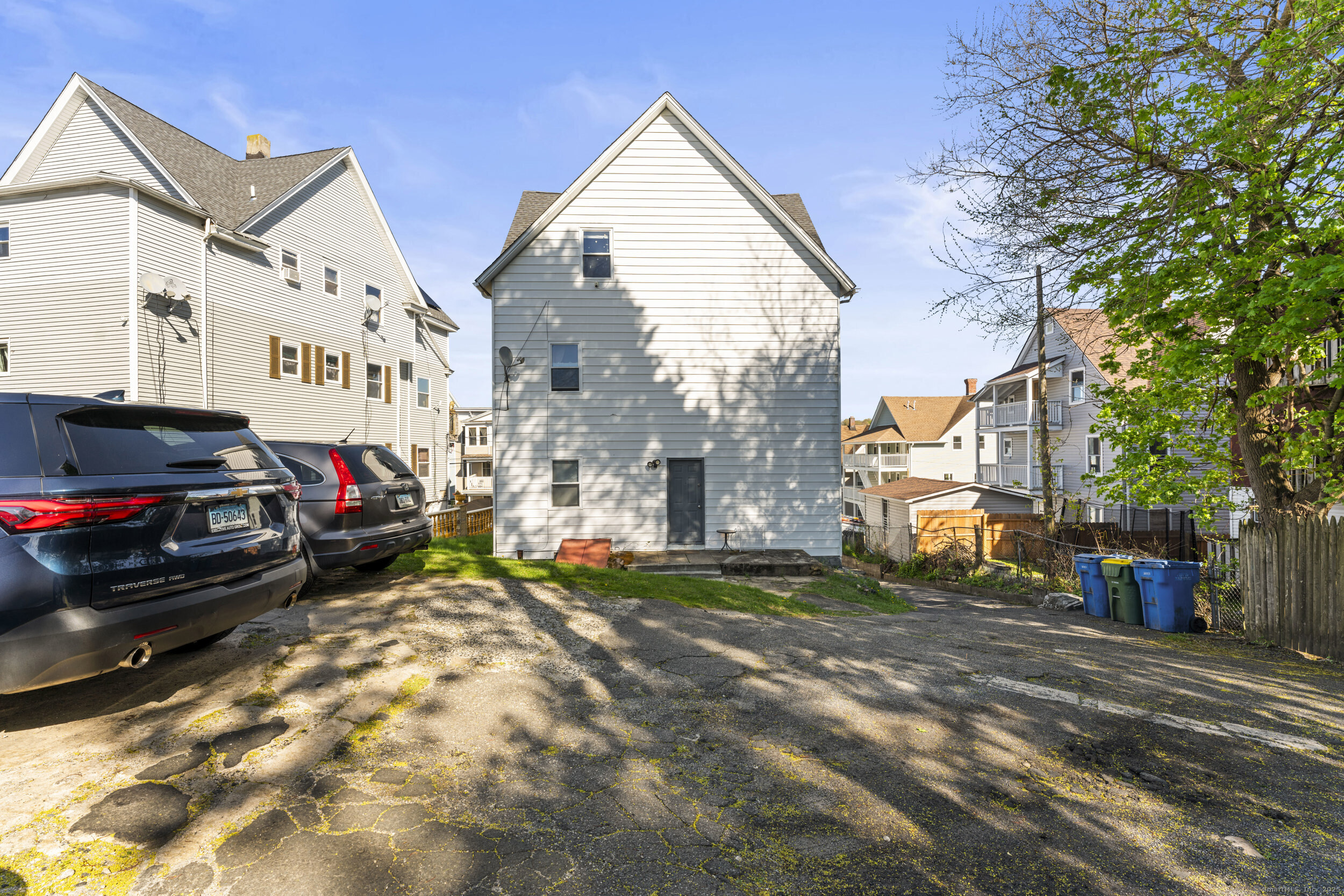 11 Putnam, Waterbury, Connecticut 06704