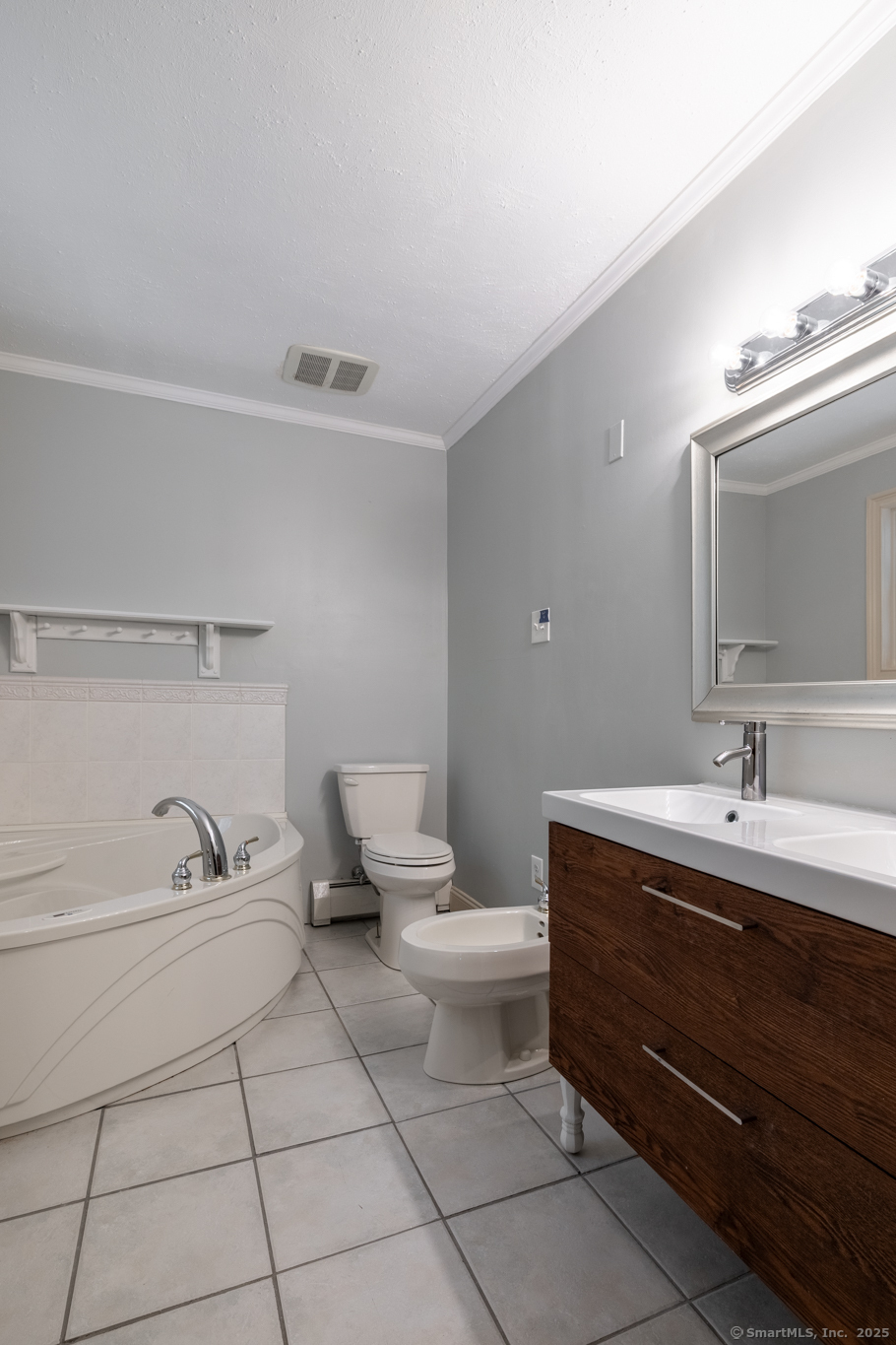 129 High Ridge, Naugatuck, Connecticut 06770
