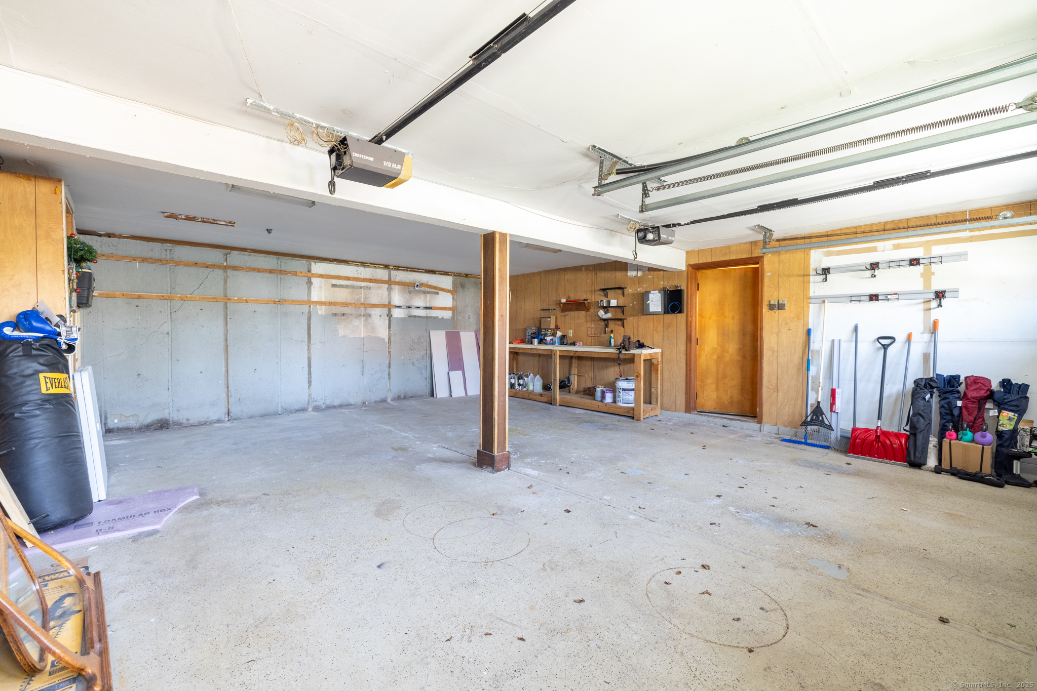 129 High Ridge, Naugatuck, Connecticut 06770
