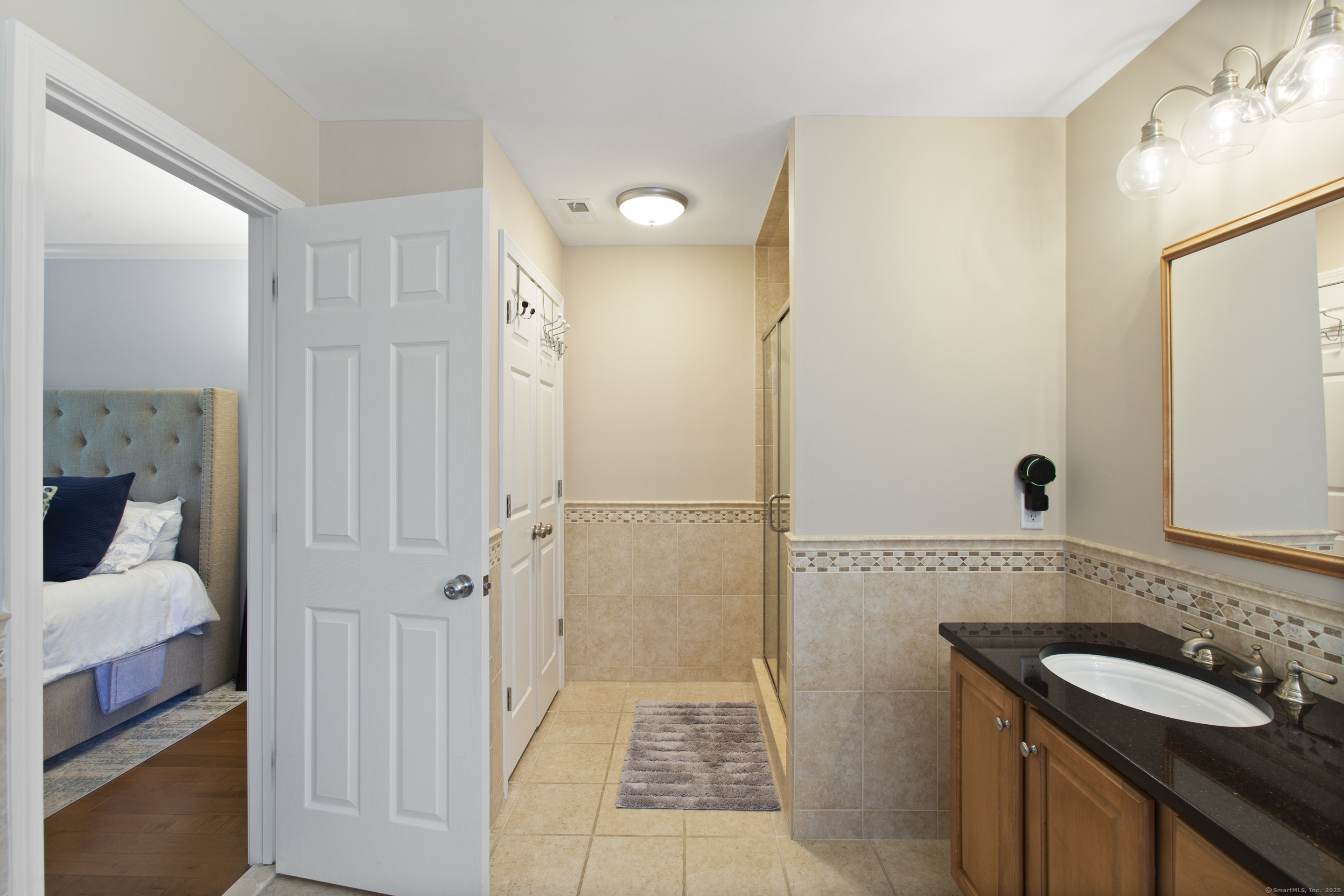 30 Terre Haute, Danbury, Connecticut 06810