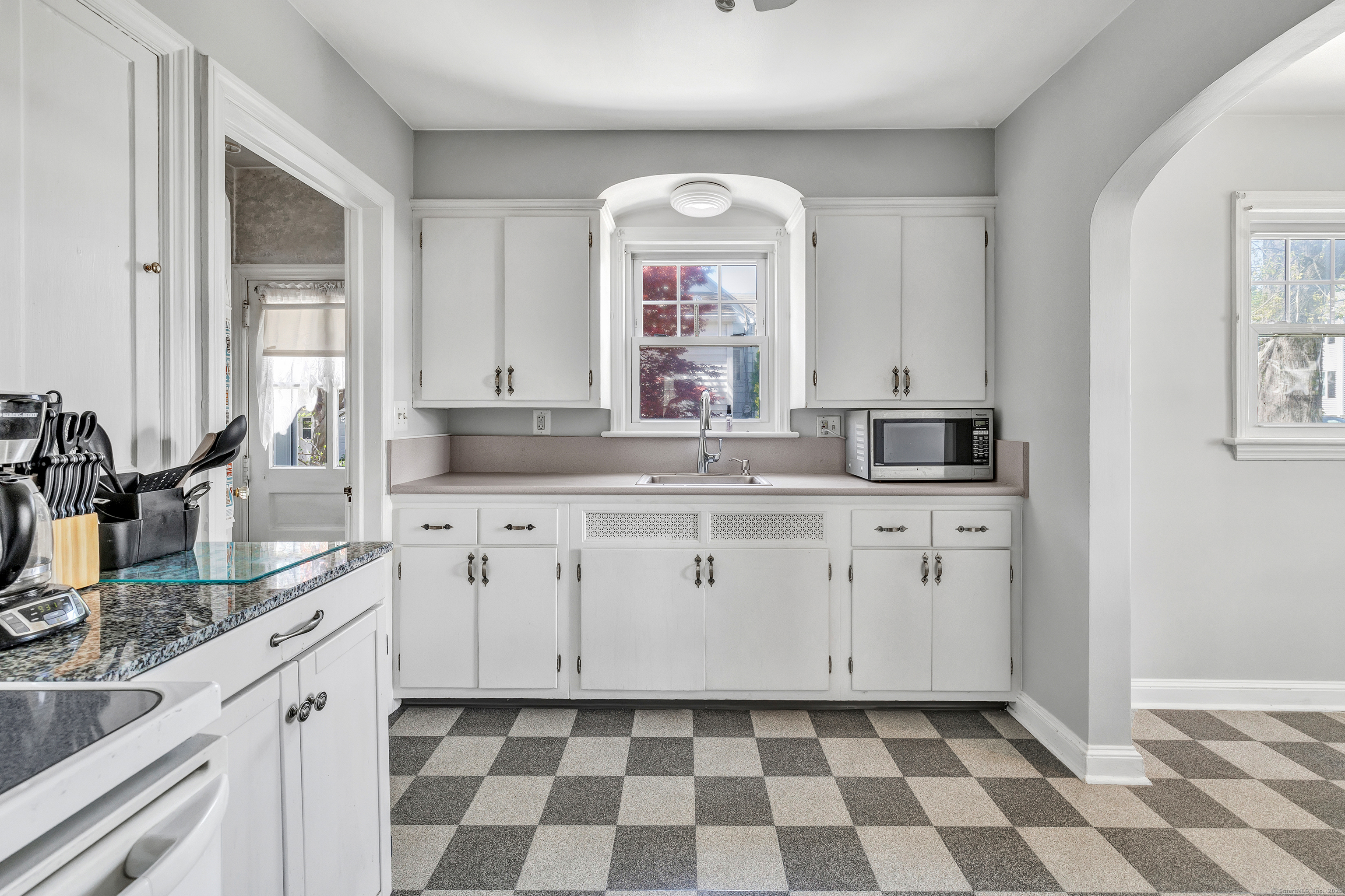 135 Raven, Stratford, Connecticut 06614