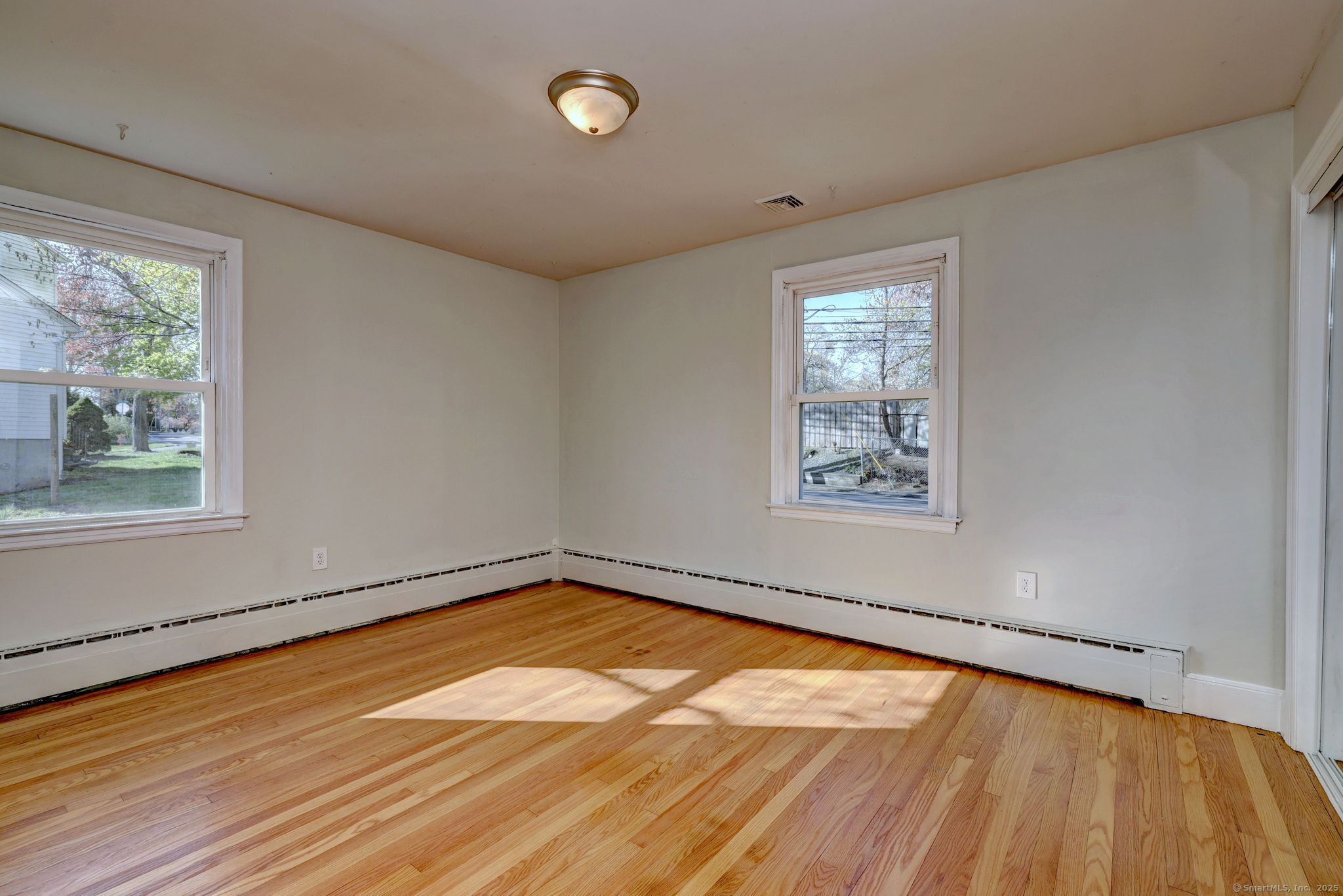 723 Buckingham, Milford, Connecticut 06460