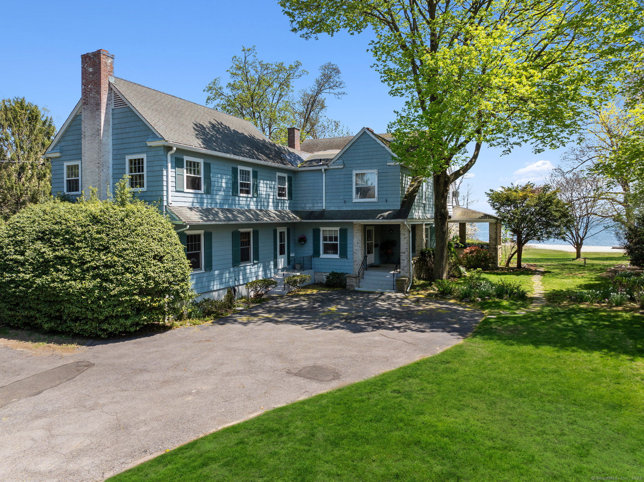 86 Wallacks, Stamford, Connecticut 06902