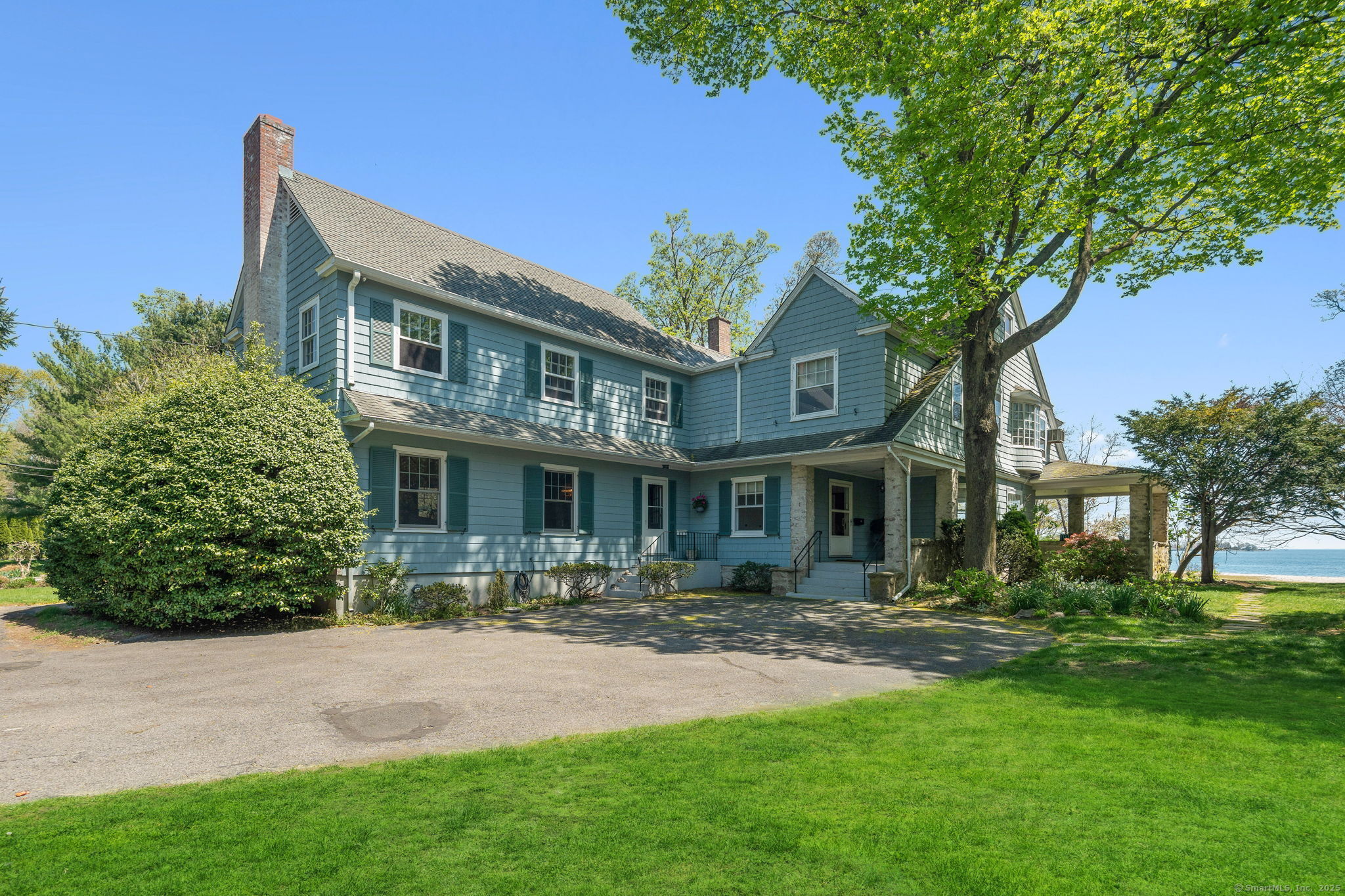 86 Wallacks, Stamford, Connecticut 06902