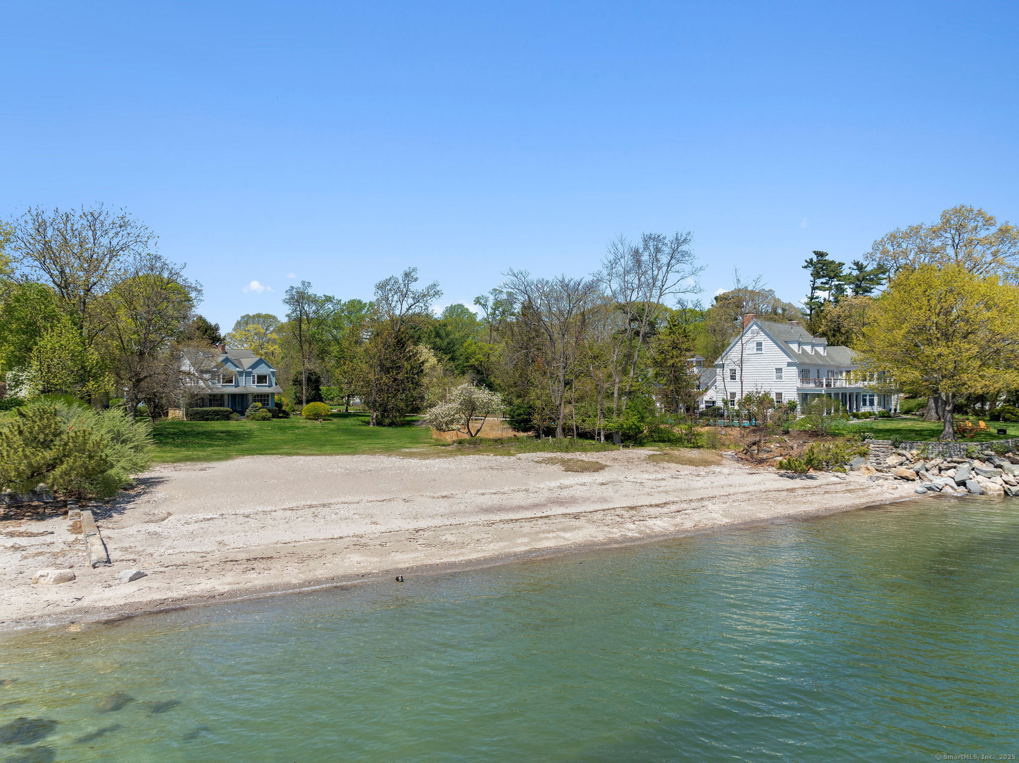 86 Wallacks, Stamford, Connecticut 06902