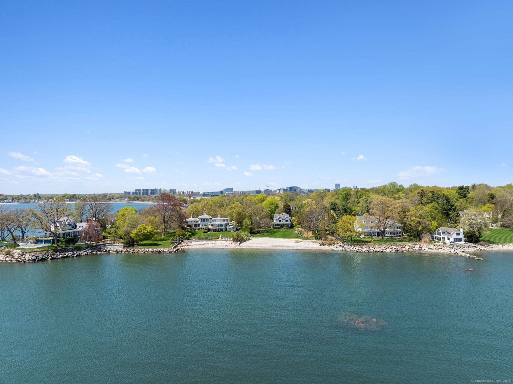 86 Wallacks, Stamford, Connecticut 06902