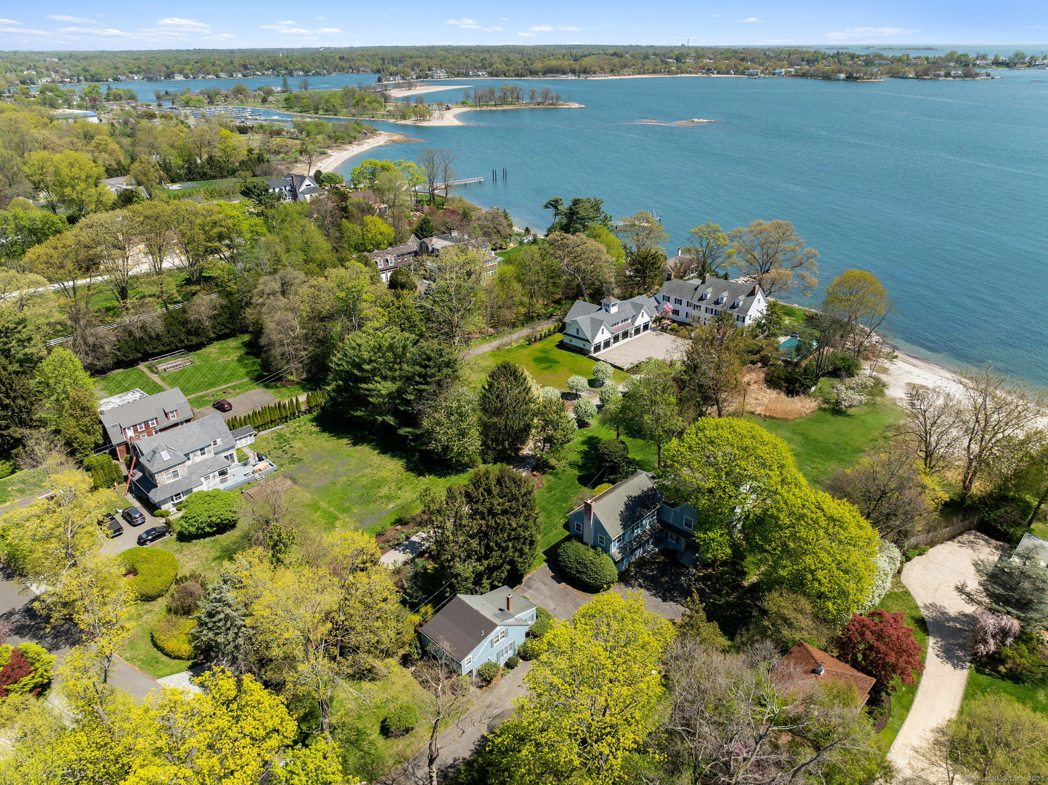 86 Wallacks, Stamford, Connecticut 06902