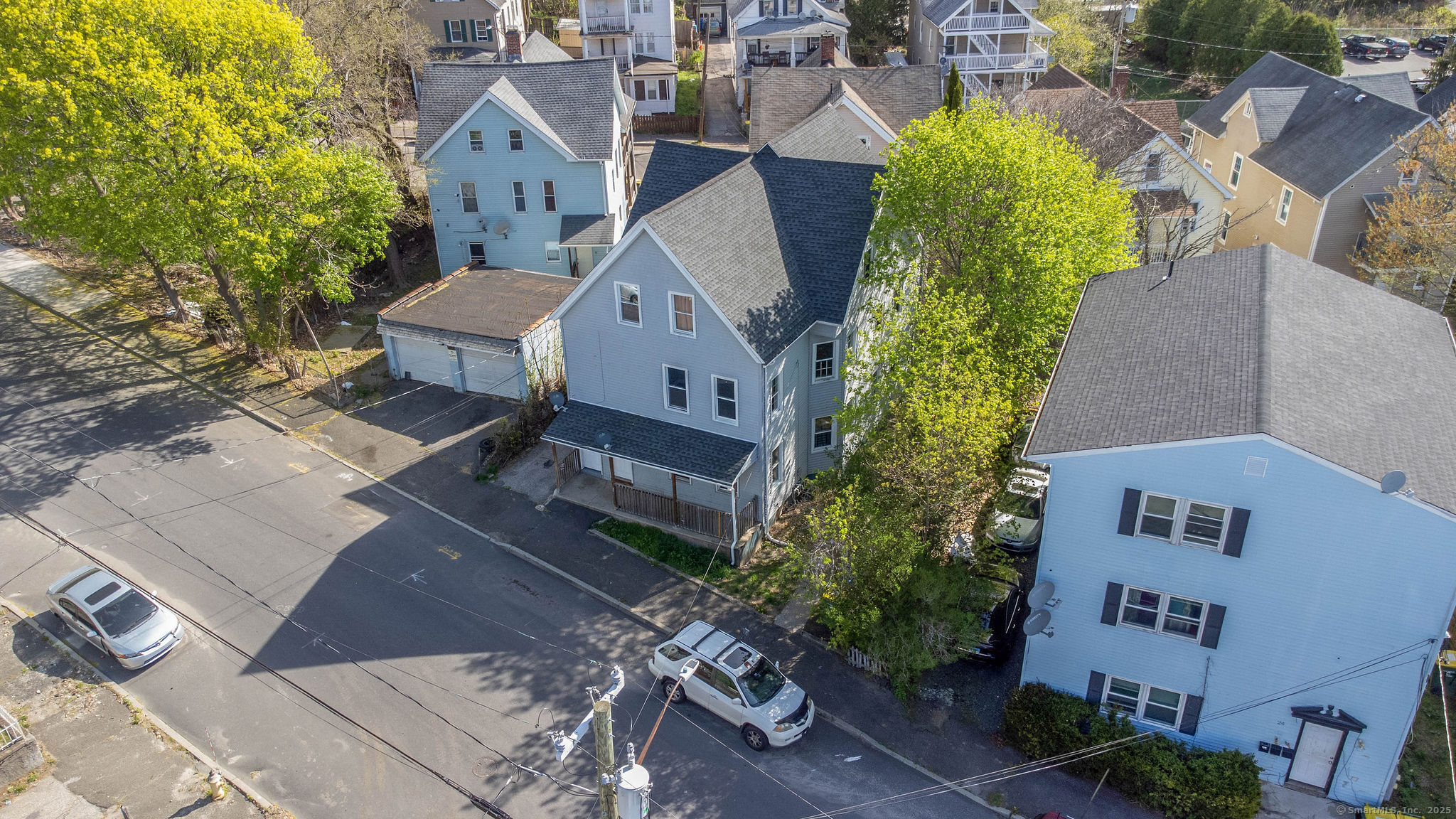 30 Easton, Waterbury, Connecticut 06704