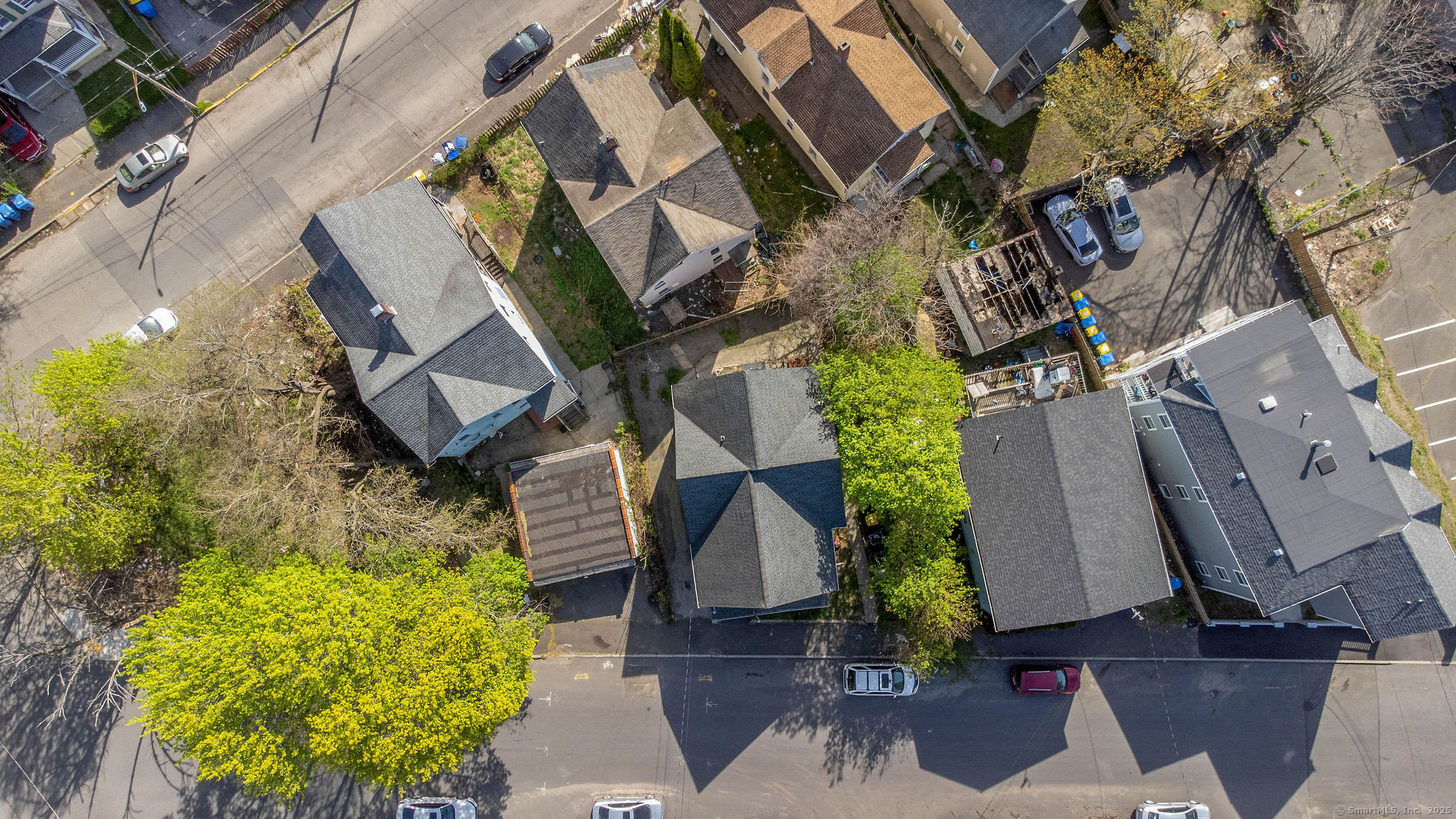30 Easton, Waterbury, Connecticut 06704