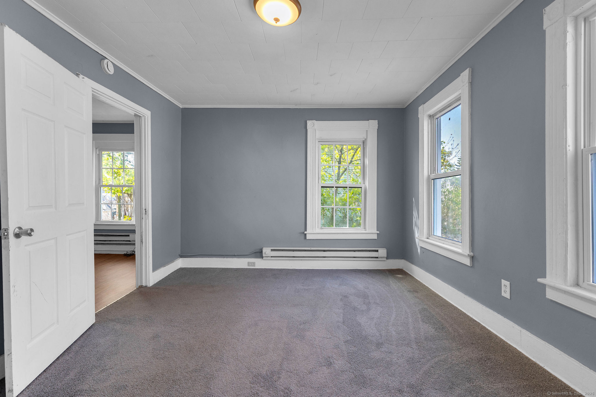 30 Easton, Waterbury, Connecticut 06704