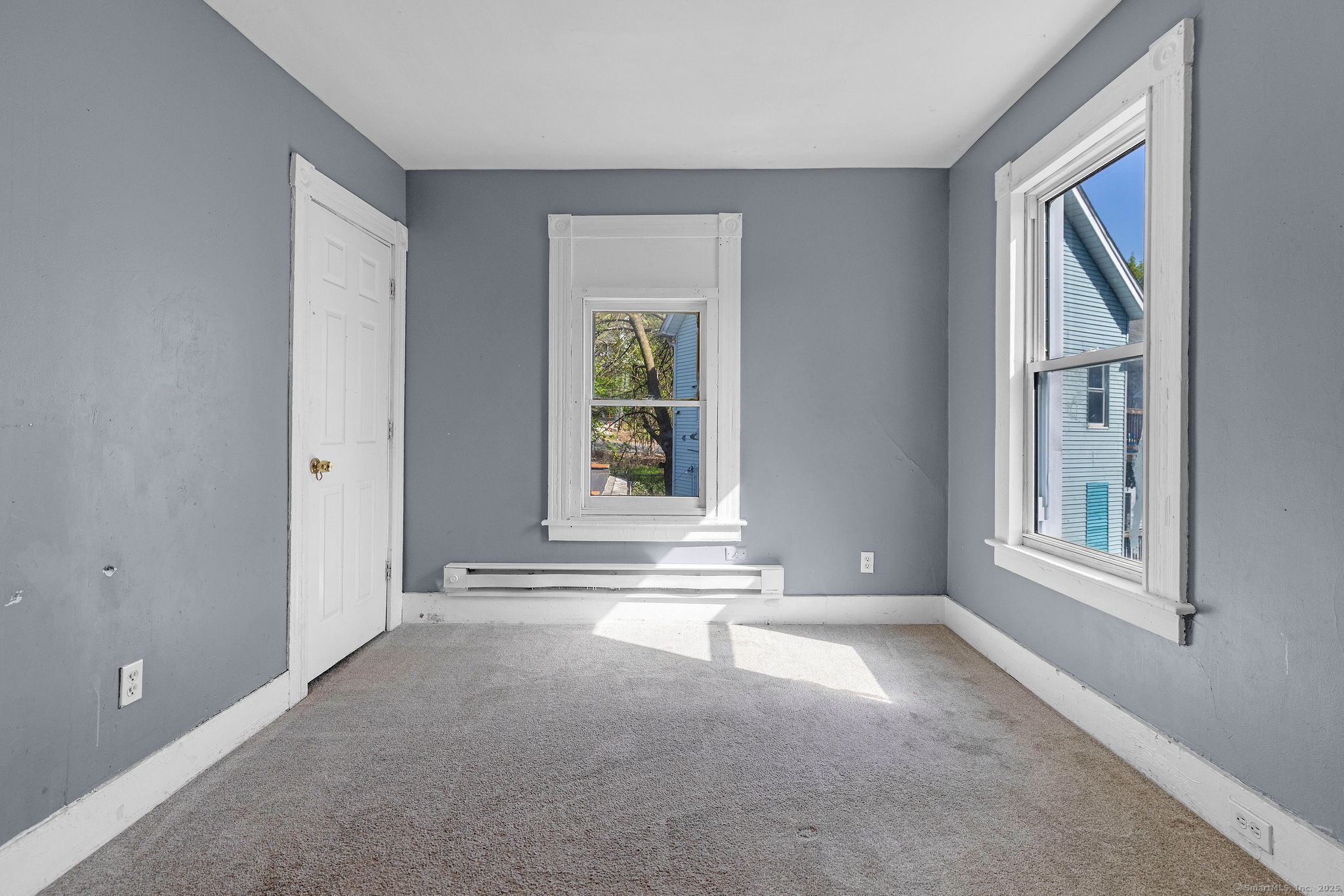 30 Easton, Waterbury, Connecticut 06704