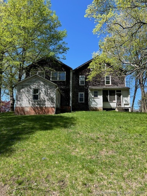 26 East, New Milford, Connecticut 06776