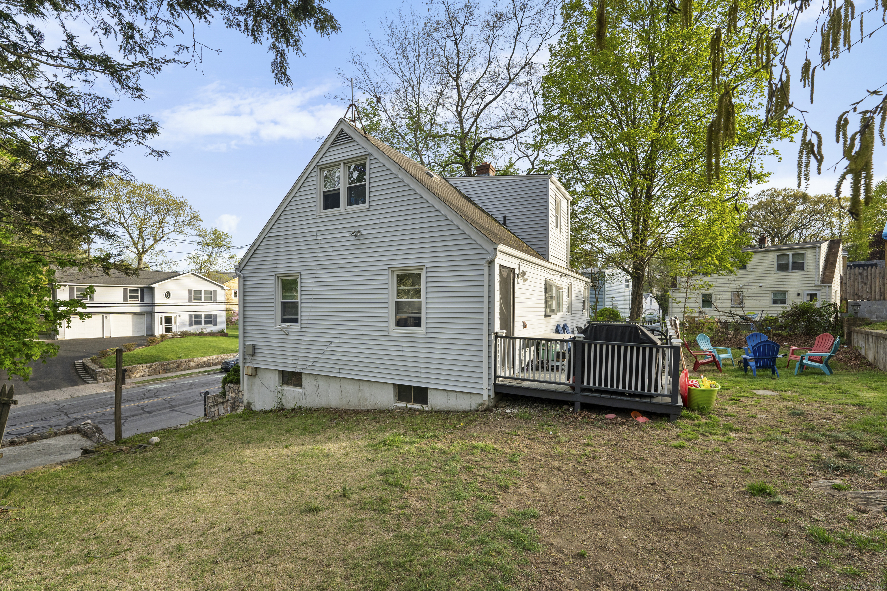 374 Vincellette, Bridgeport, Connecticut 06606