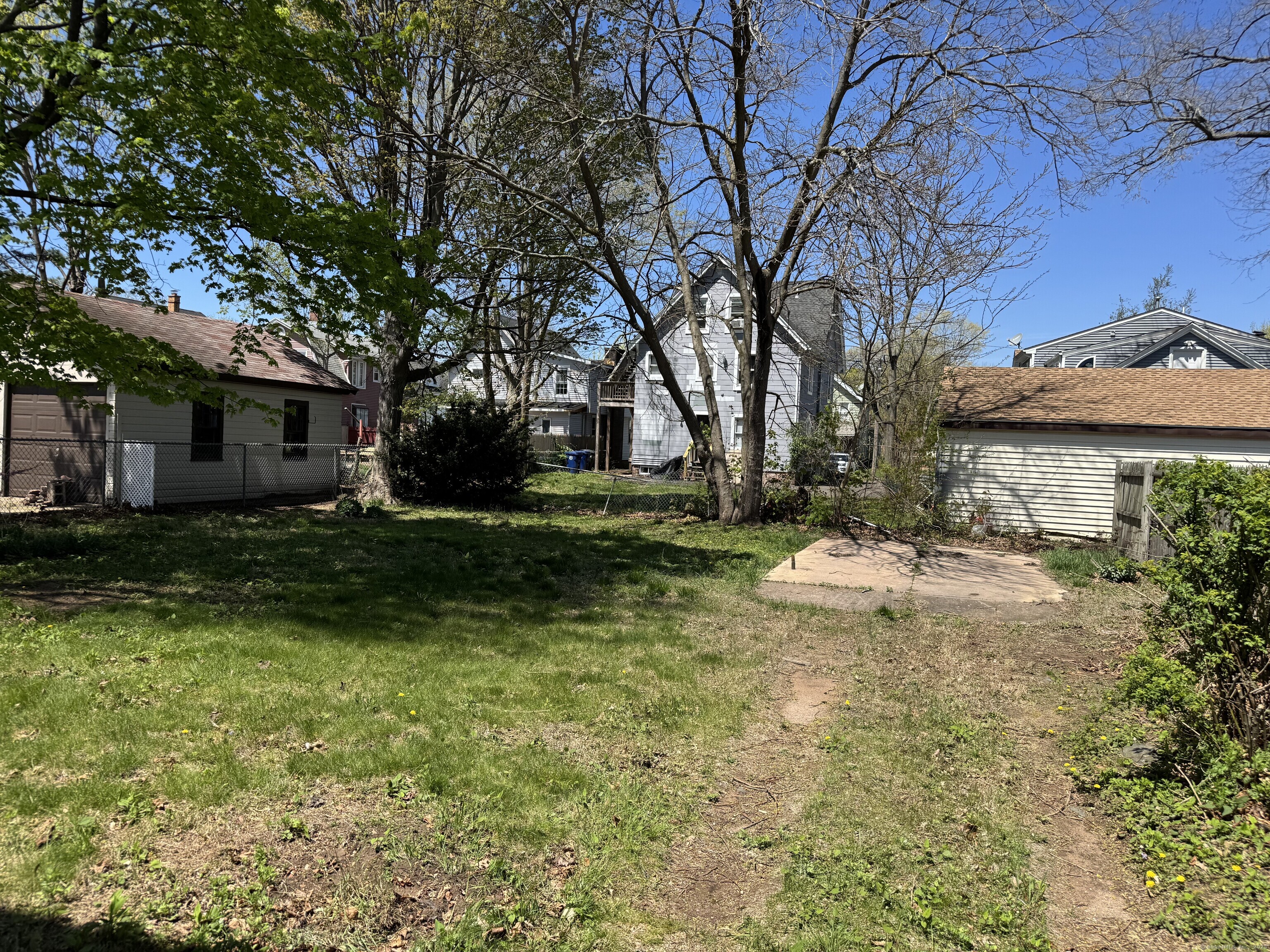 33 Brown, West Haven, Connecticut 06516