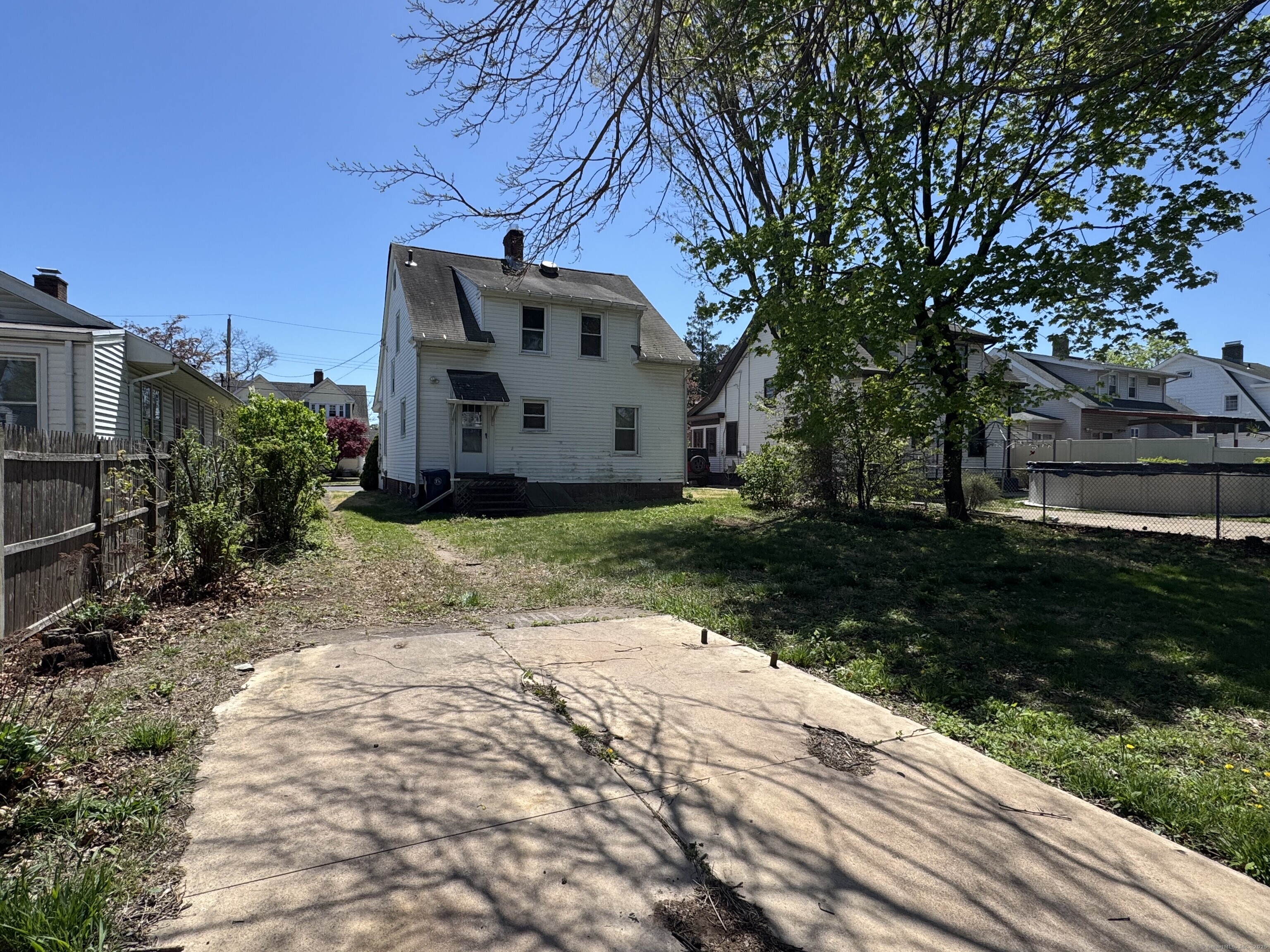 33 Brown, West Haven, Connecticut 06516